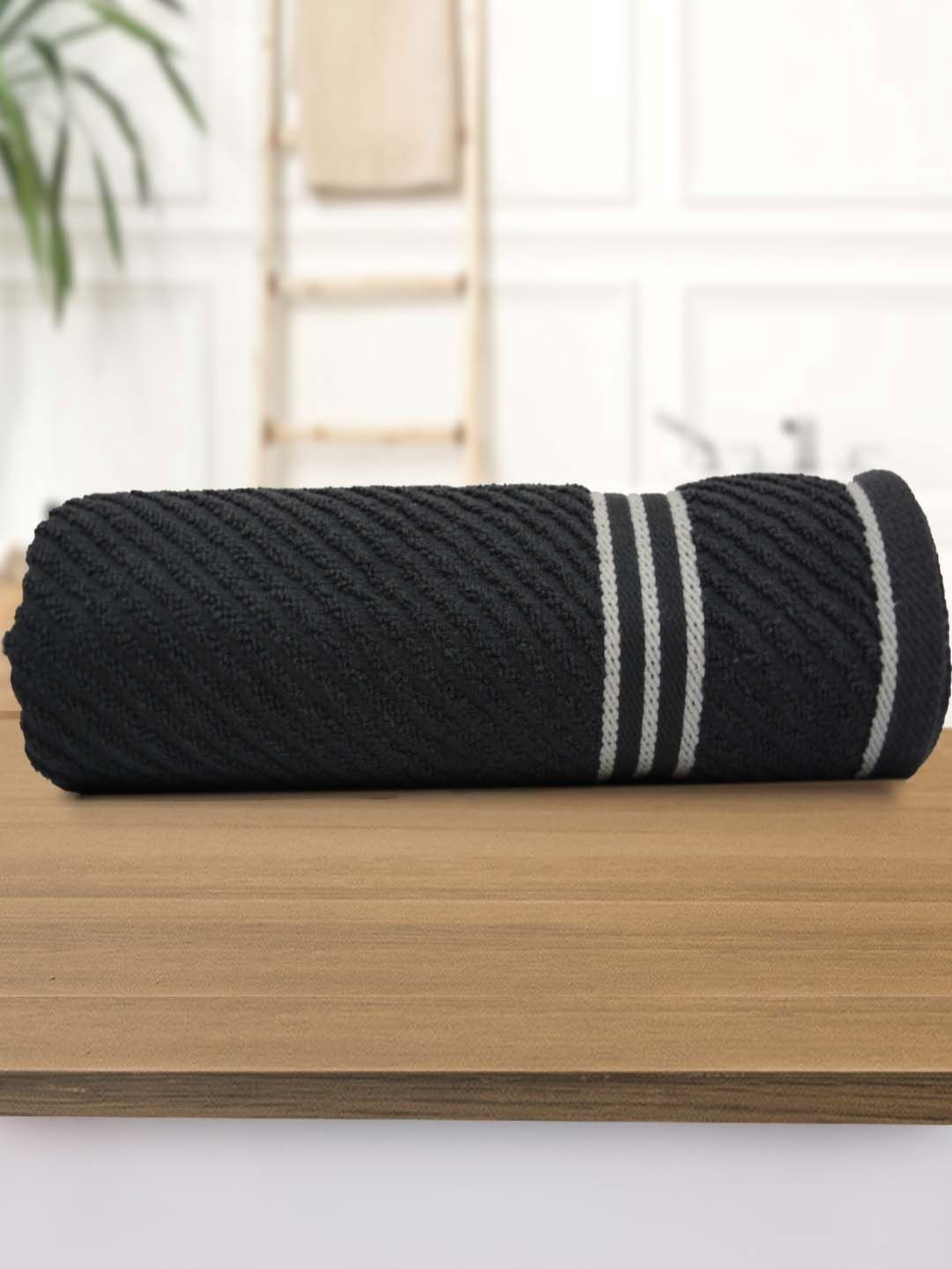 Aura 1 Piece Grey Textured Cotton Water Absorbent Bath Towels 400 GSM