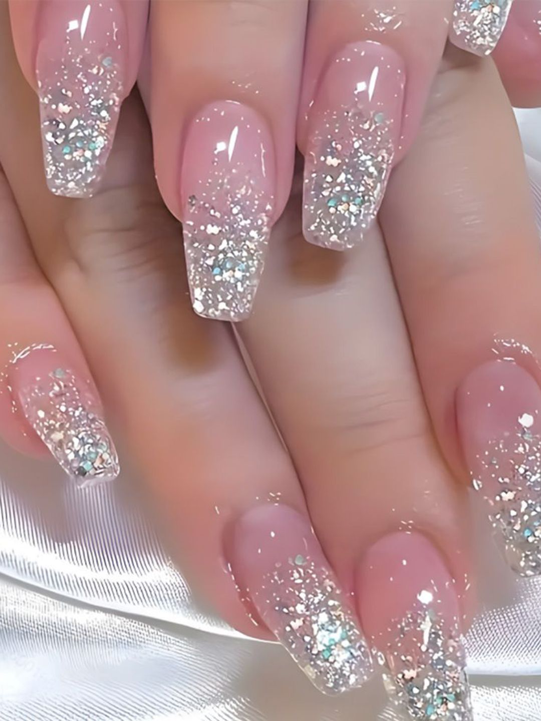 The Pink Truck Set of 24 Glitter Design Artificial Reusable Nails With Glue - Pink
