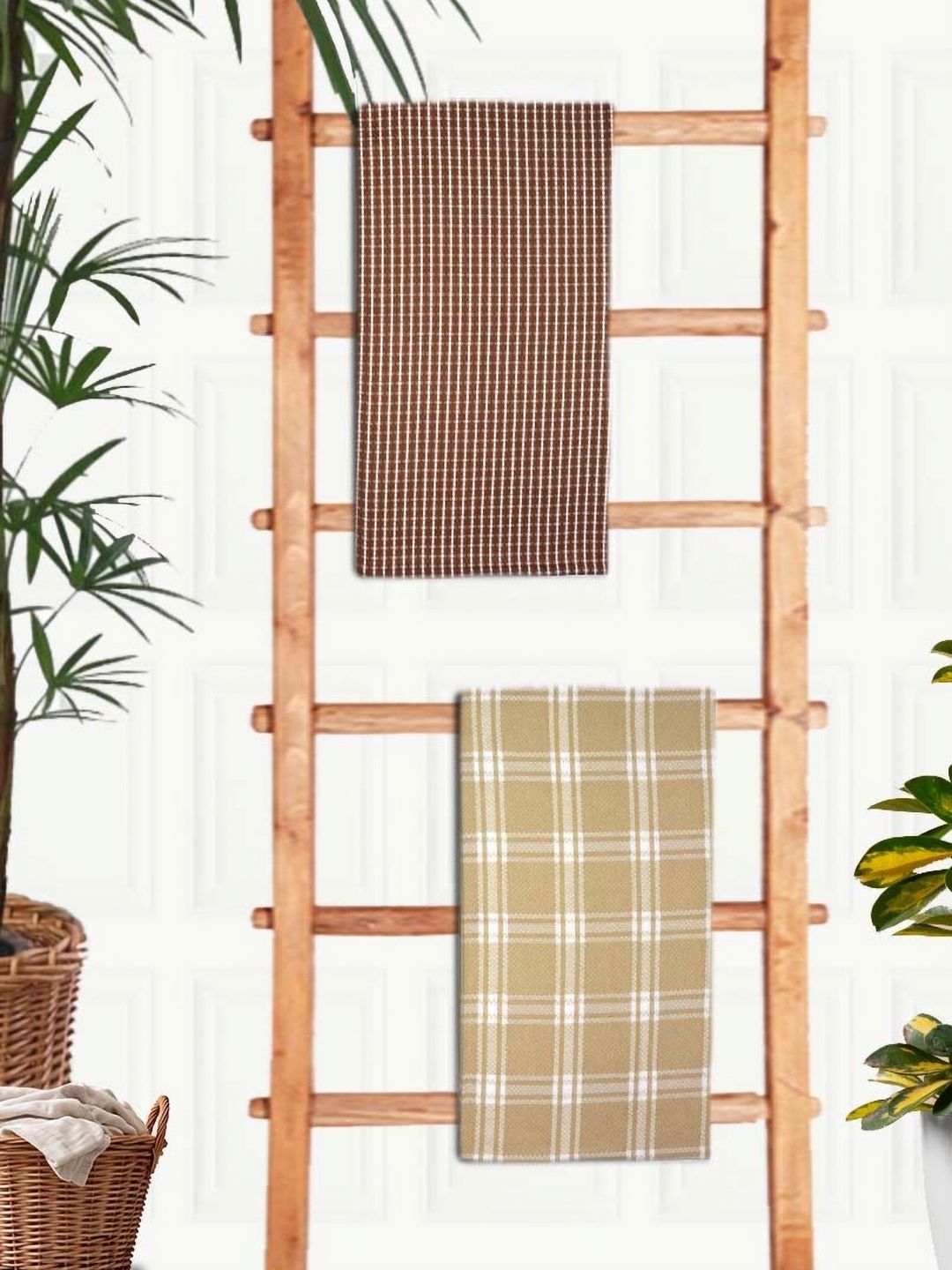 Aura Brown & Beige 2 Pieces Printed Cotton 210 GSM Bath Towels