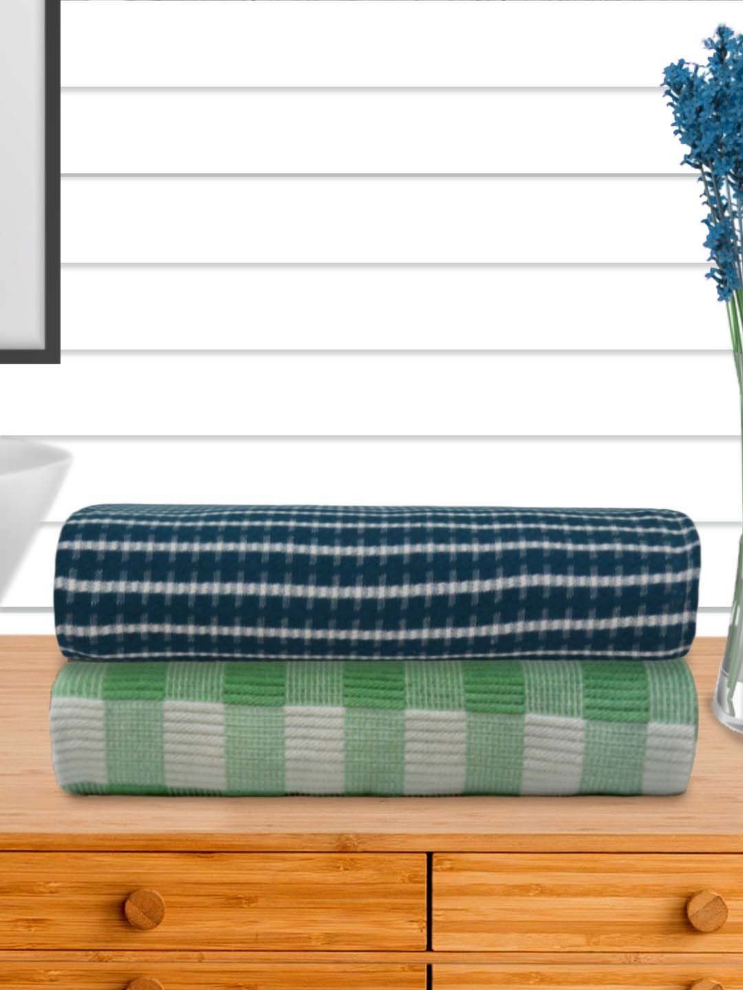 Aura Blue & White 2 Pieces Printed Cotton 210 GSM Bath Towel