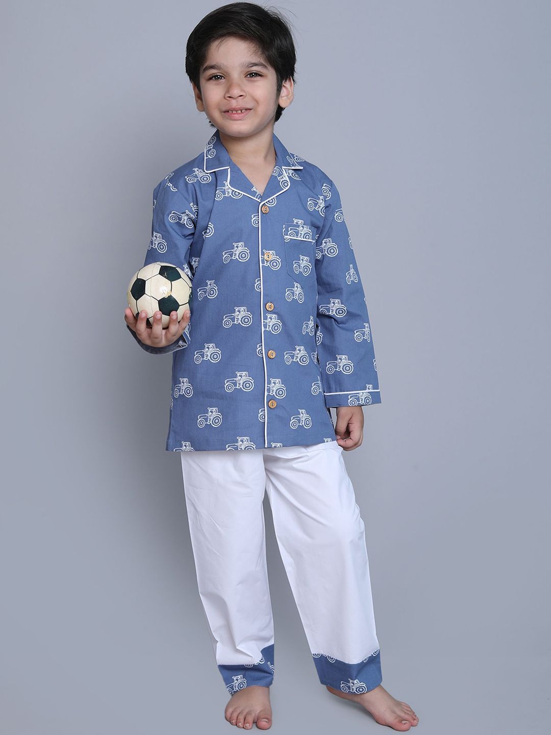 Little Clothings Boys Printed Night suit