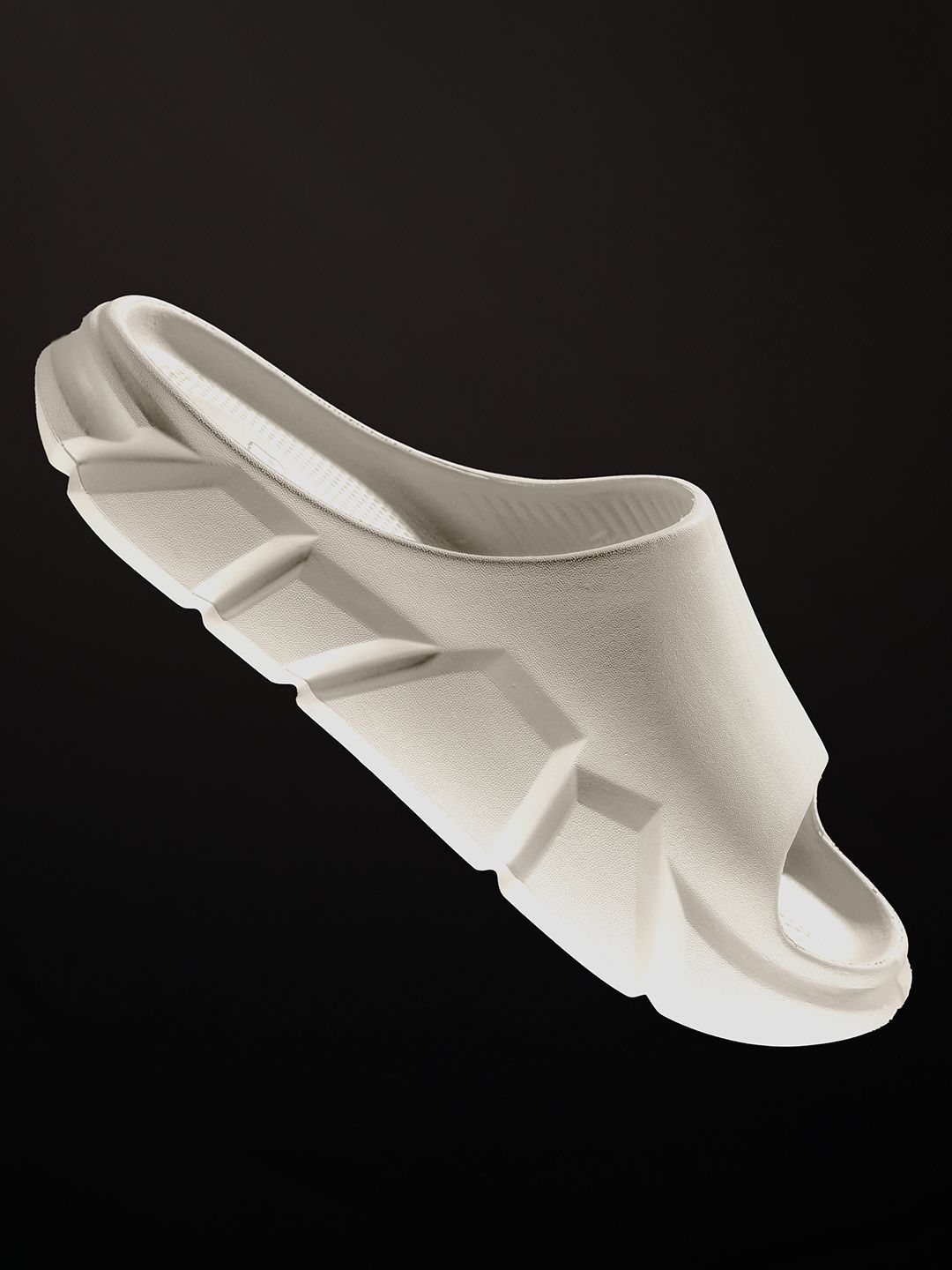 The Souled Store Men - Solid White Sliders Flip Flops