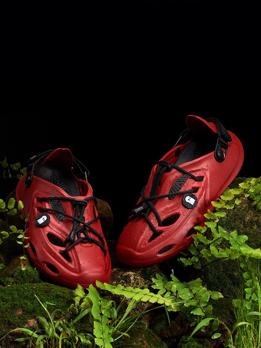 The Souled Store Men Fury Solid Red EVA Clogs