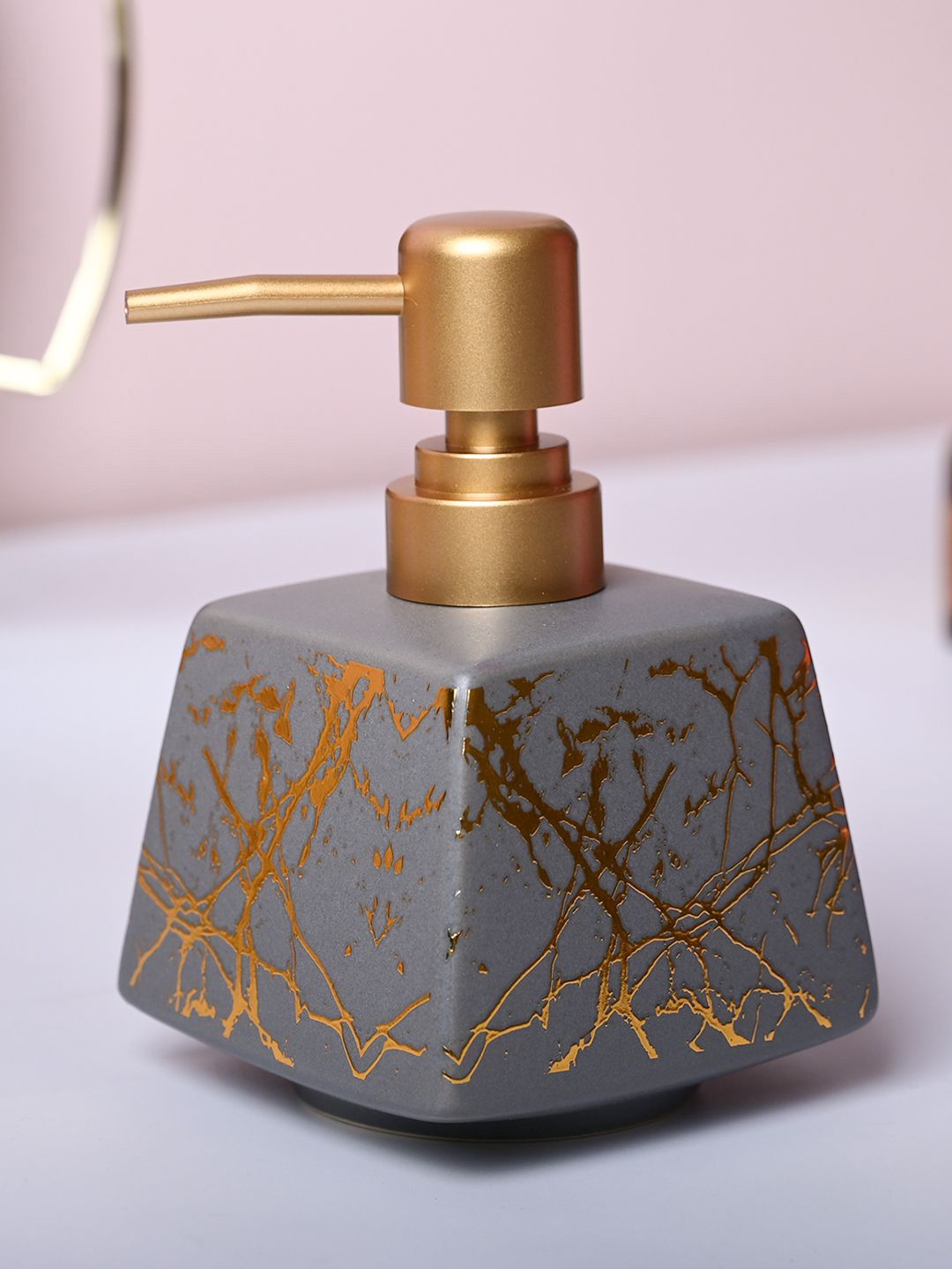 MARKET99 Grey & Gold-Toned Abstract Printed Glossy Ceramic Soap Dispenser