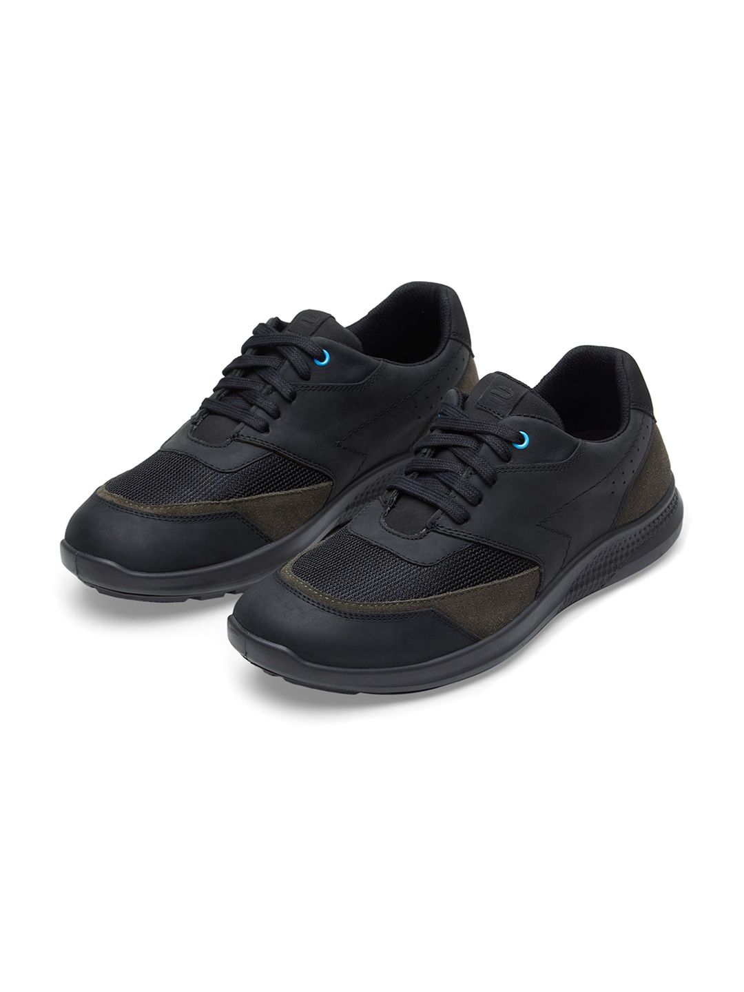 ERGON Men Leather Sneakers