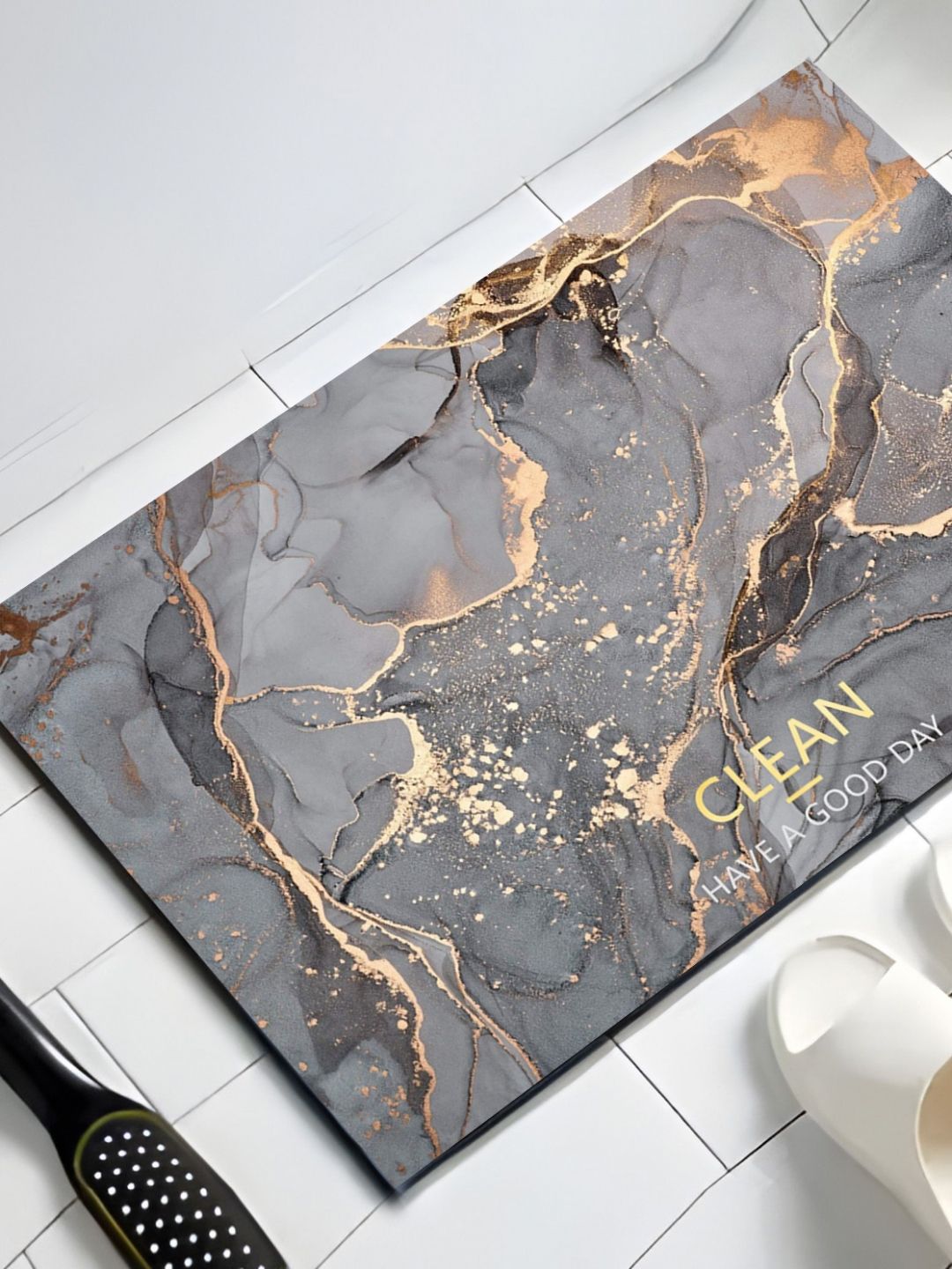 UMAI Grey & Golden Printed Anti-Skid 210 GSM Bath Rug