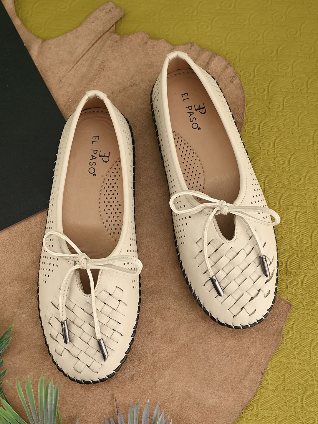El Paso El Paso Women Ballerinas with Bows Flats