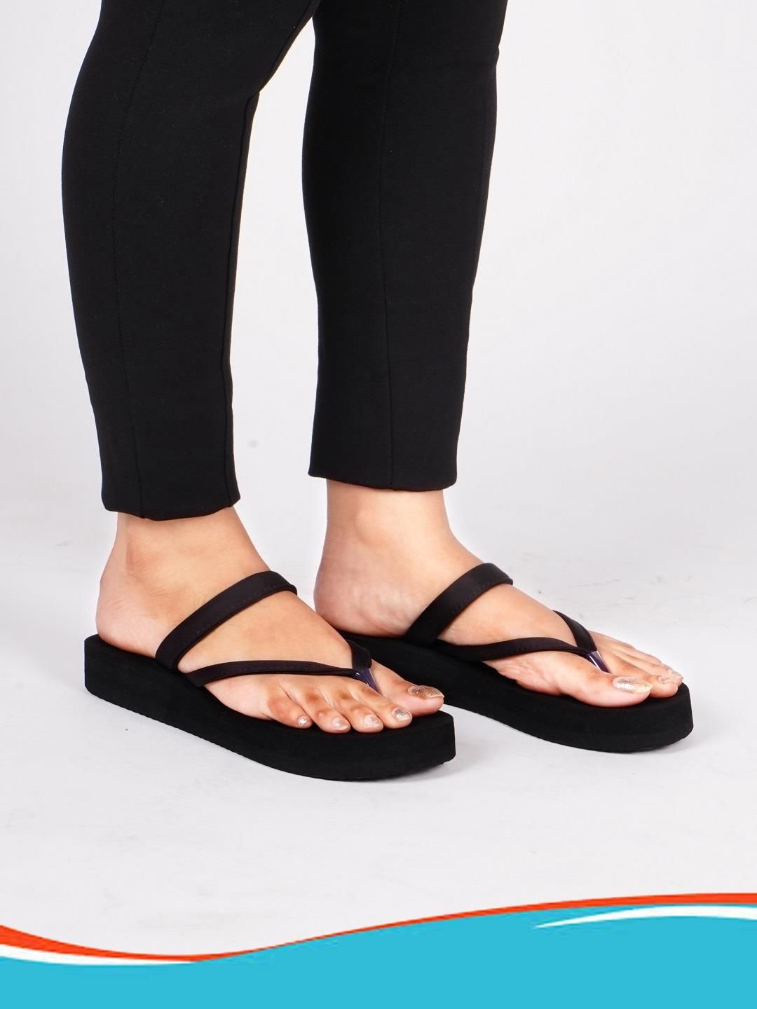 DASHNY Women Thong Flip-Flops