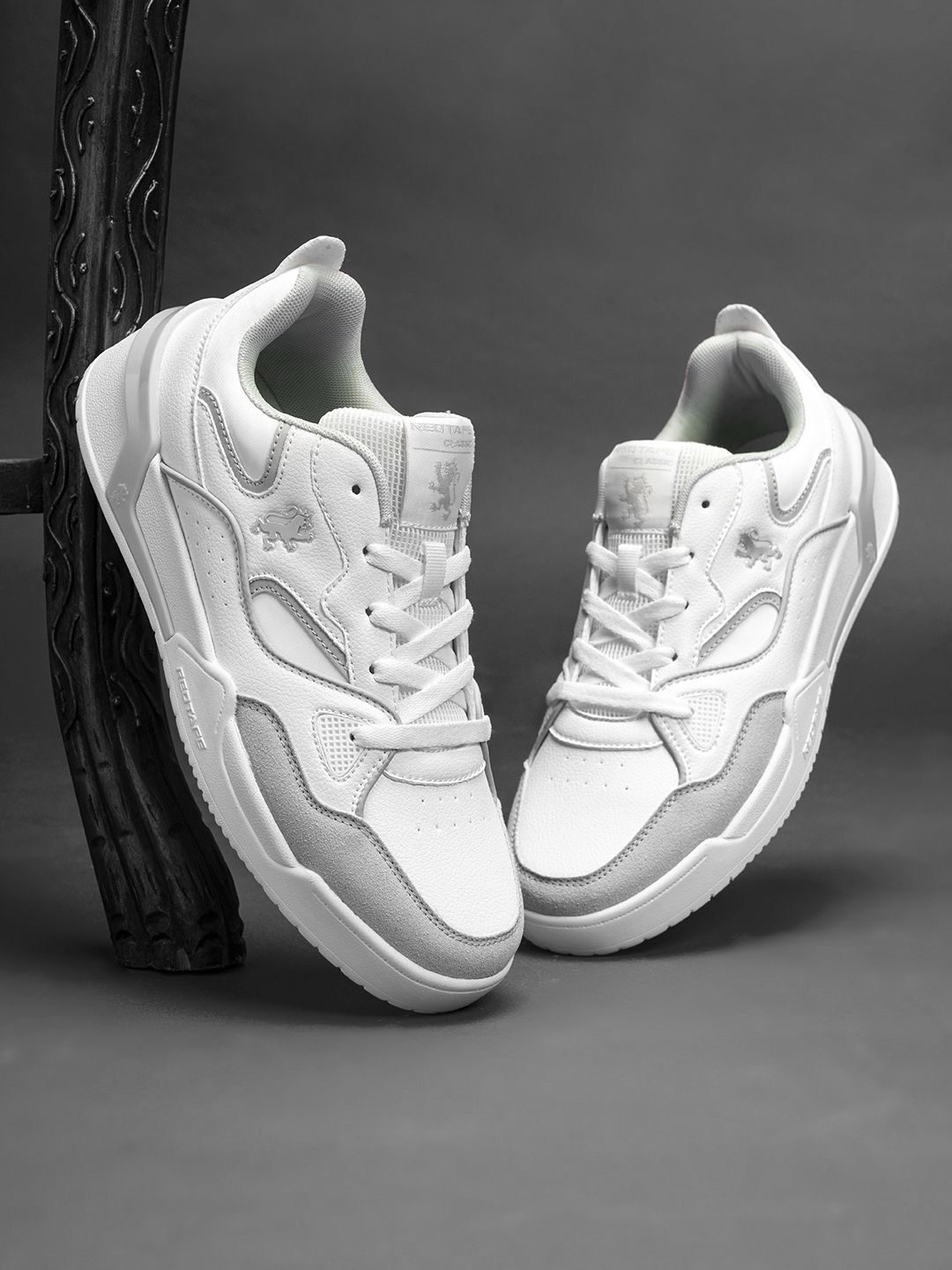 Red Tape Men Solid Sneakers