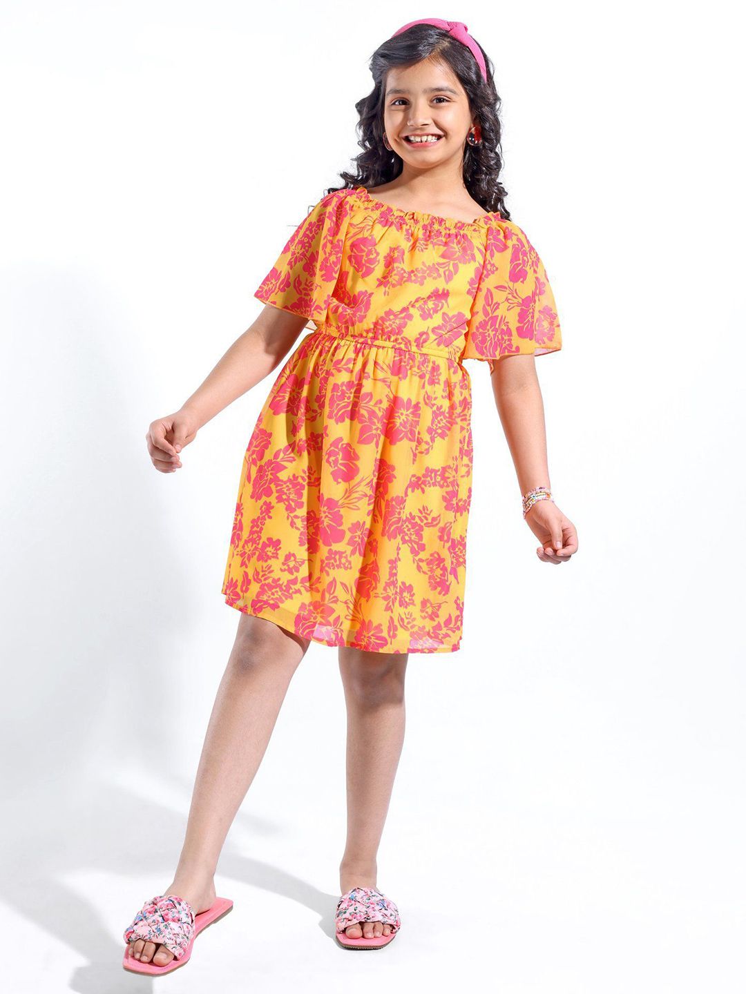 Hola Bonita Girls Floral Printed Flared Sleeve Fit & Flare Dress