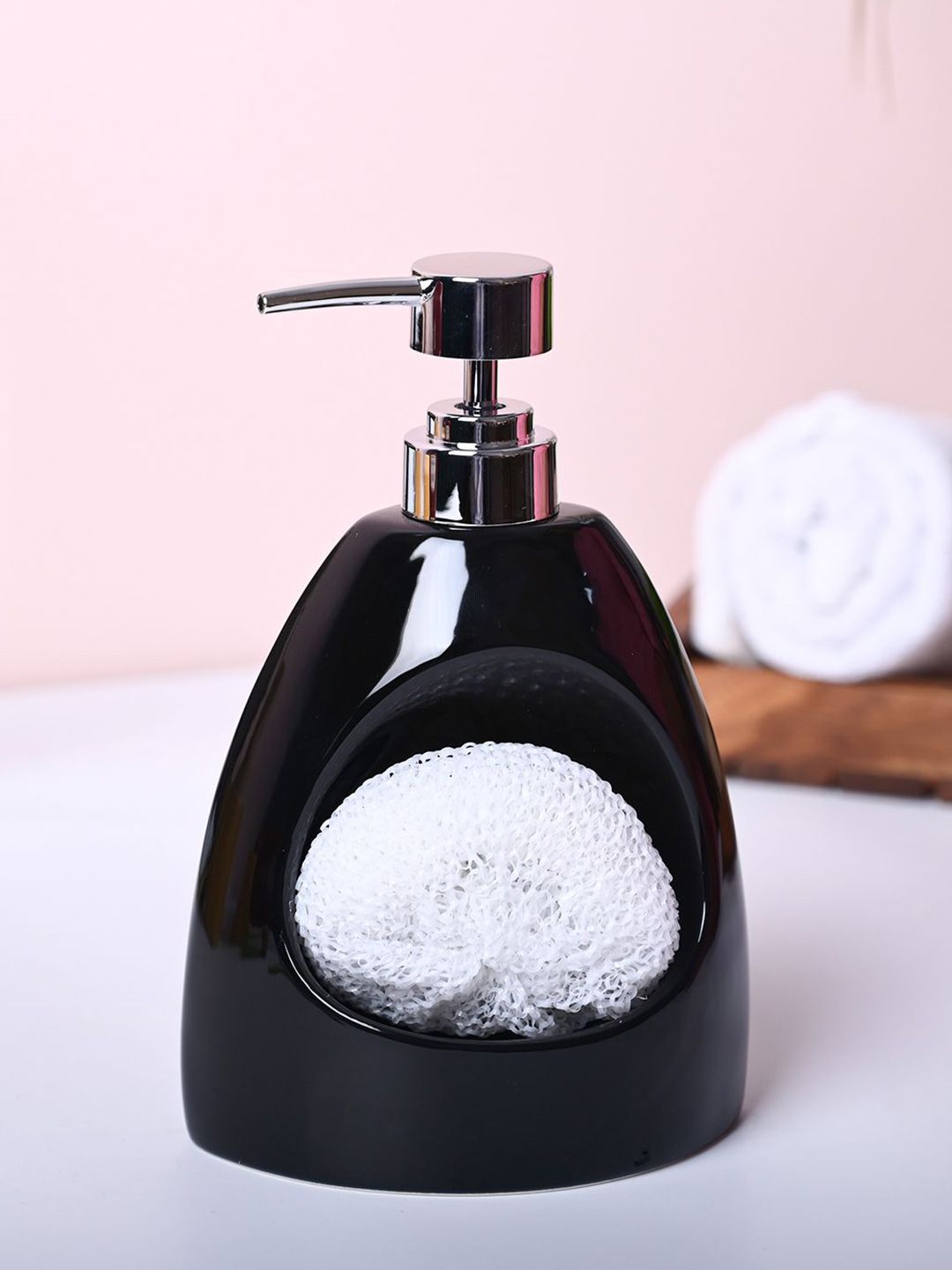 MARKET99 Black & White Glossy Ceramic Soap Dispenser With Scrubber