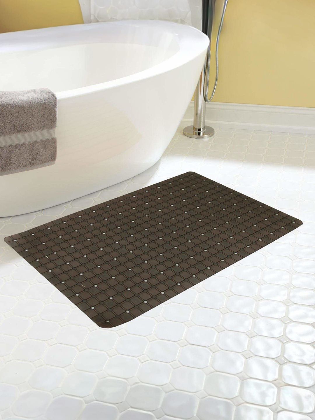 Kuber Industries Brown Checked Anti Slip 210GSM Bath Mat With Suction Cups