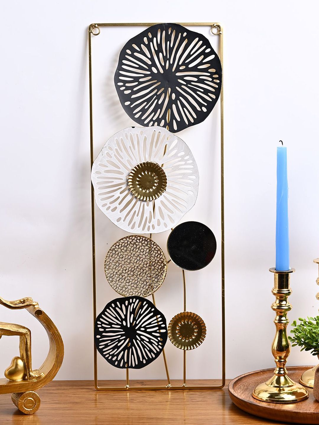 MARKET99 White & Black Floral Hanging Wall Decor