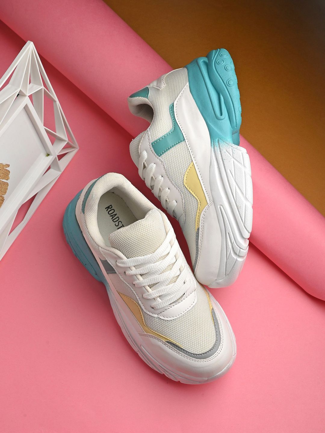 The Roadster Lifestyle Co Women Colorblocked Sneakers