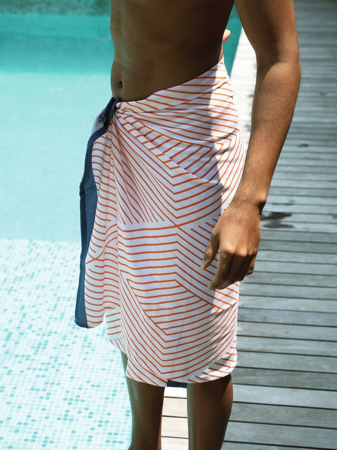 Thirsty Towel White & Orange 1 Printed Bamboo 210 GSM Bath Towel