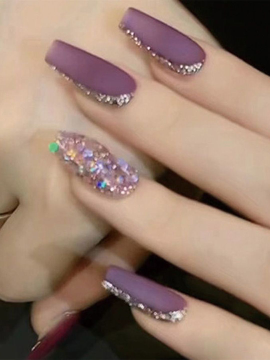 The Pink Truck Set Of 24 Artificial Reusable Nails - Purple Glitter