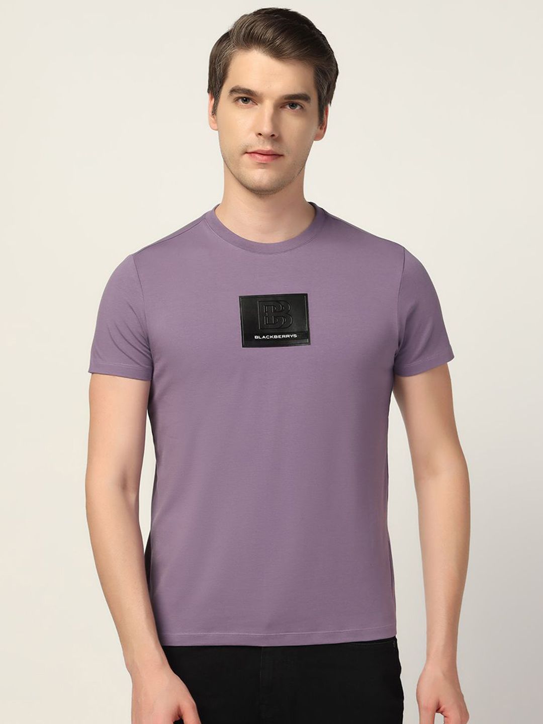 Blackberrys Men Solid Round Neck Cotton Slim Fit T-shirt