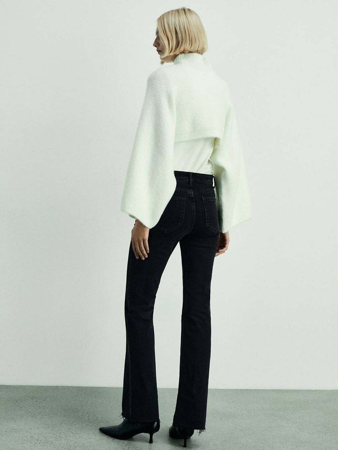 Flared Stretchable Jeans