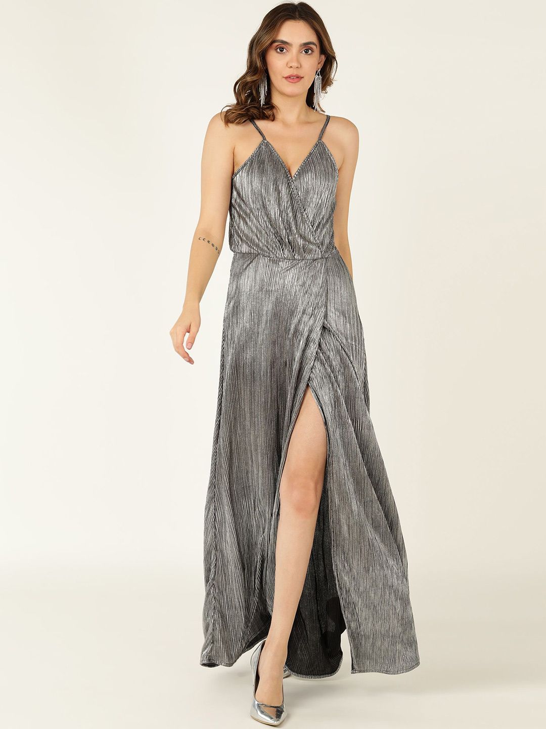 what color accessories goes with silver gowns for women - polopan looks
