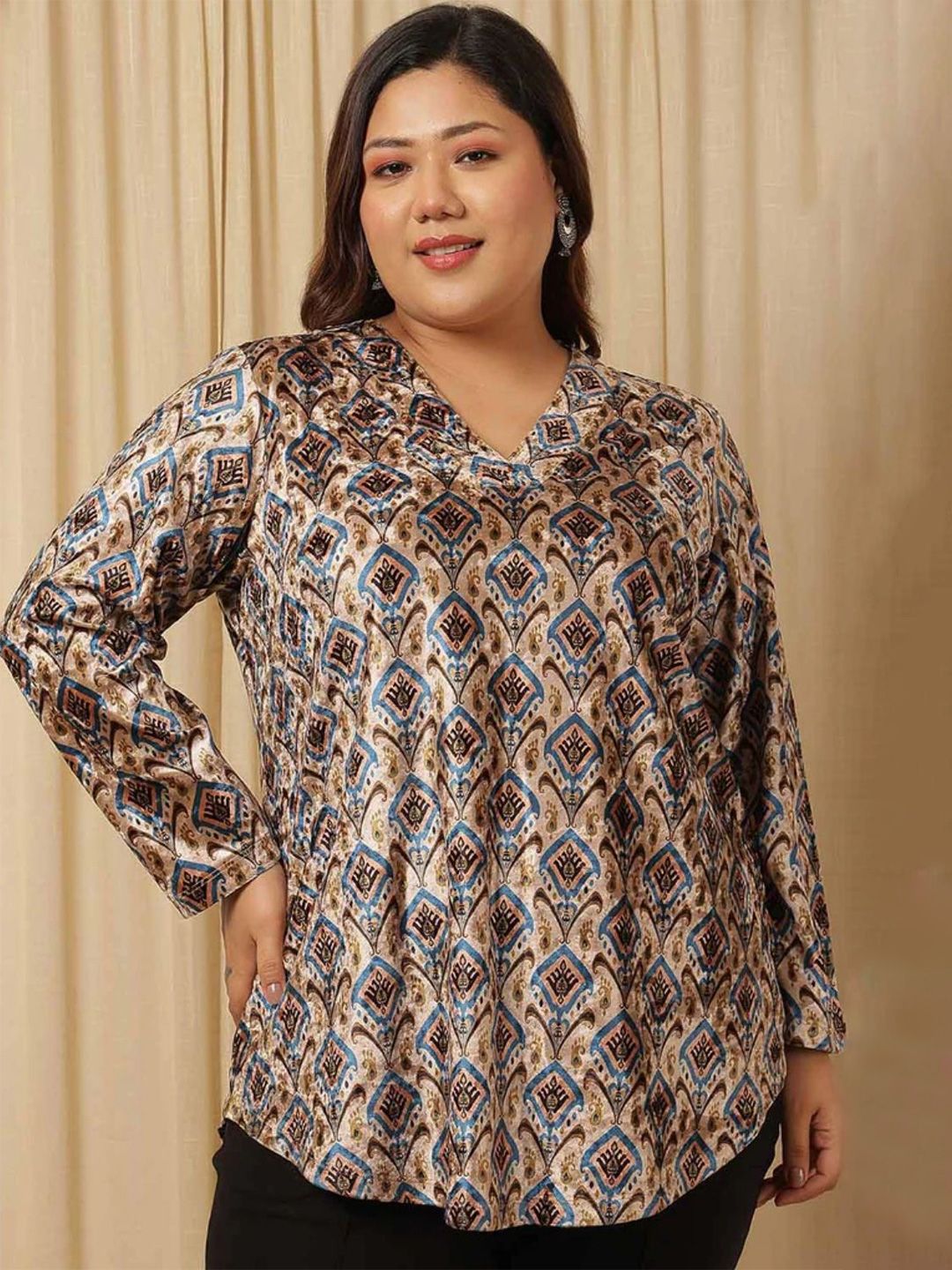 Amydus Print Velvet Top