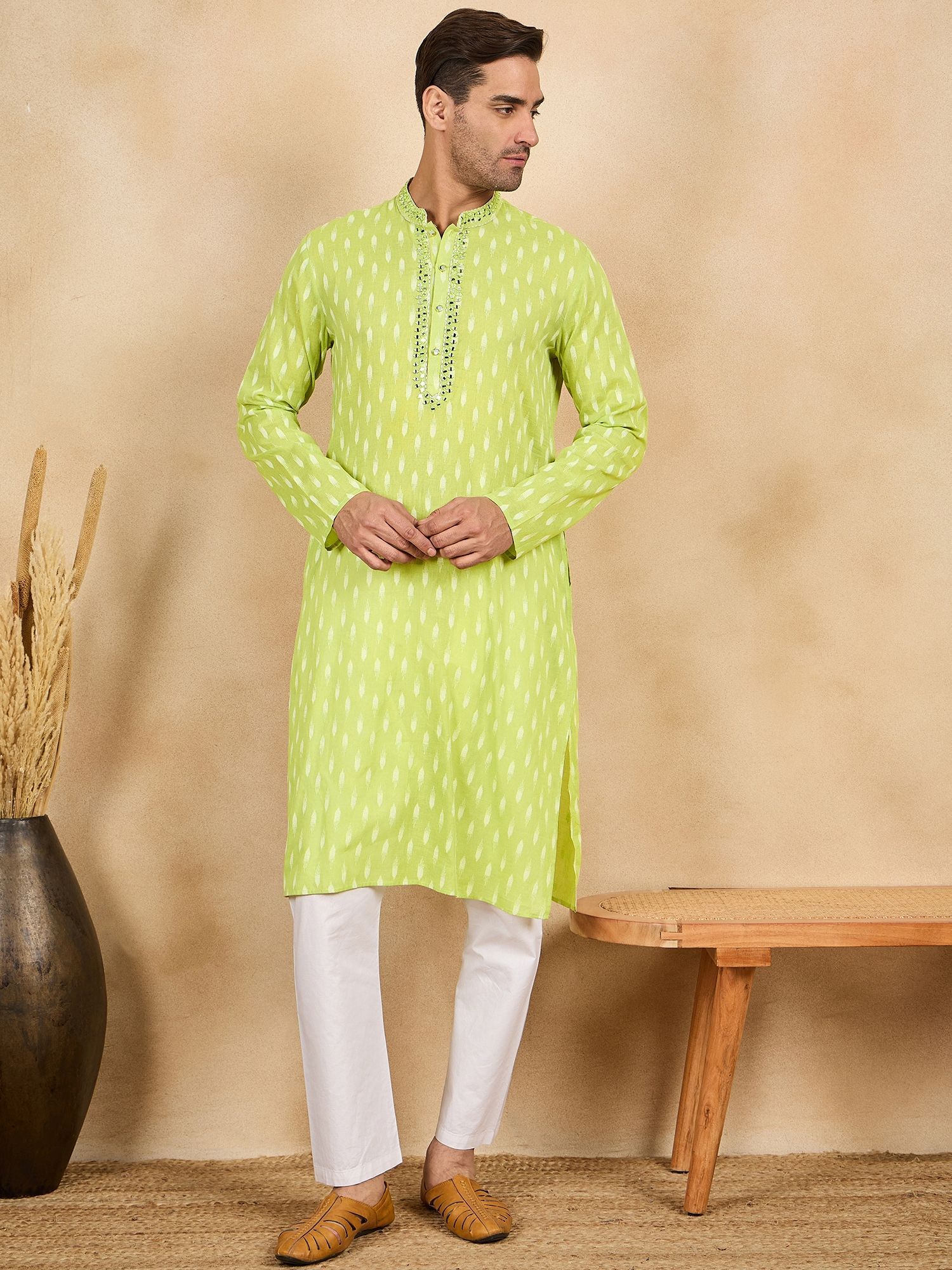 House of Pataudi Men Printed Ethnic Kurtas