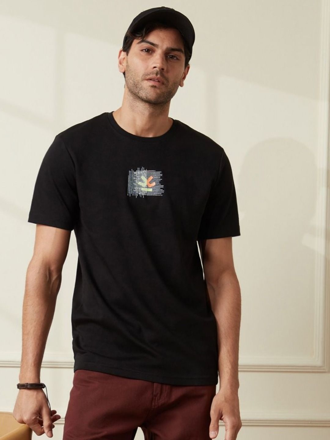 WROGN Men Pockets Slim Fit T-shirt