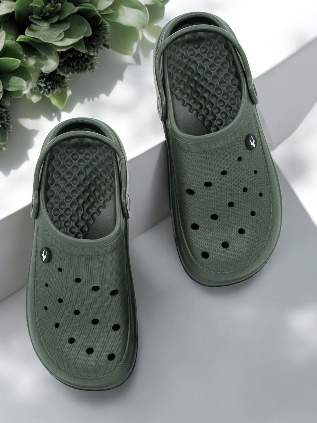 HIROLAS Men Clogs Sandals
