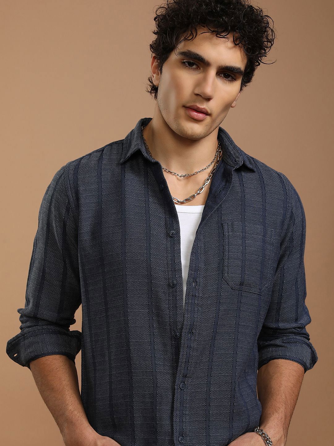 HIGHLANDER Men Slim Fit Opaque Striped Casual Shirt