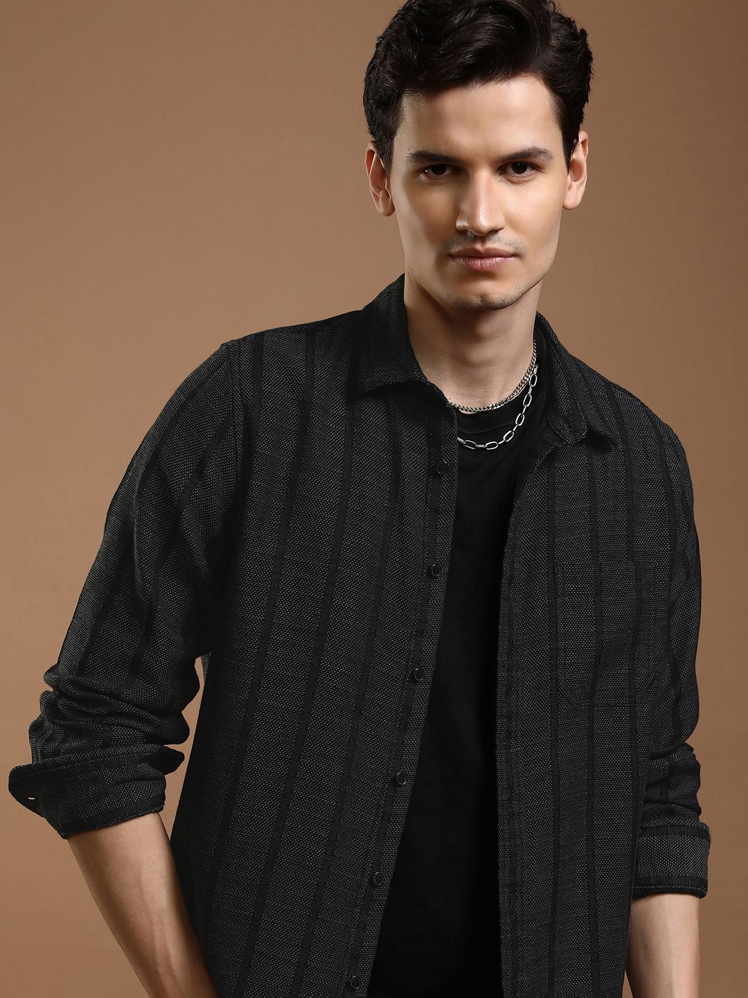 HIGHLANDER Men Slim Fit Opaque Striped Casual Shirt