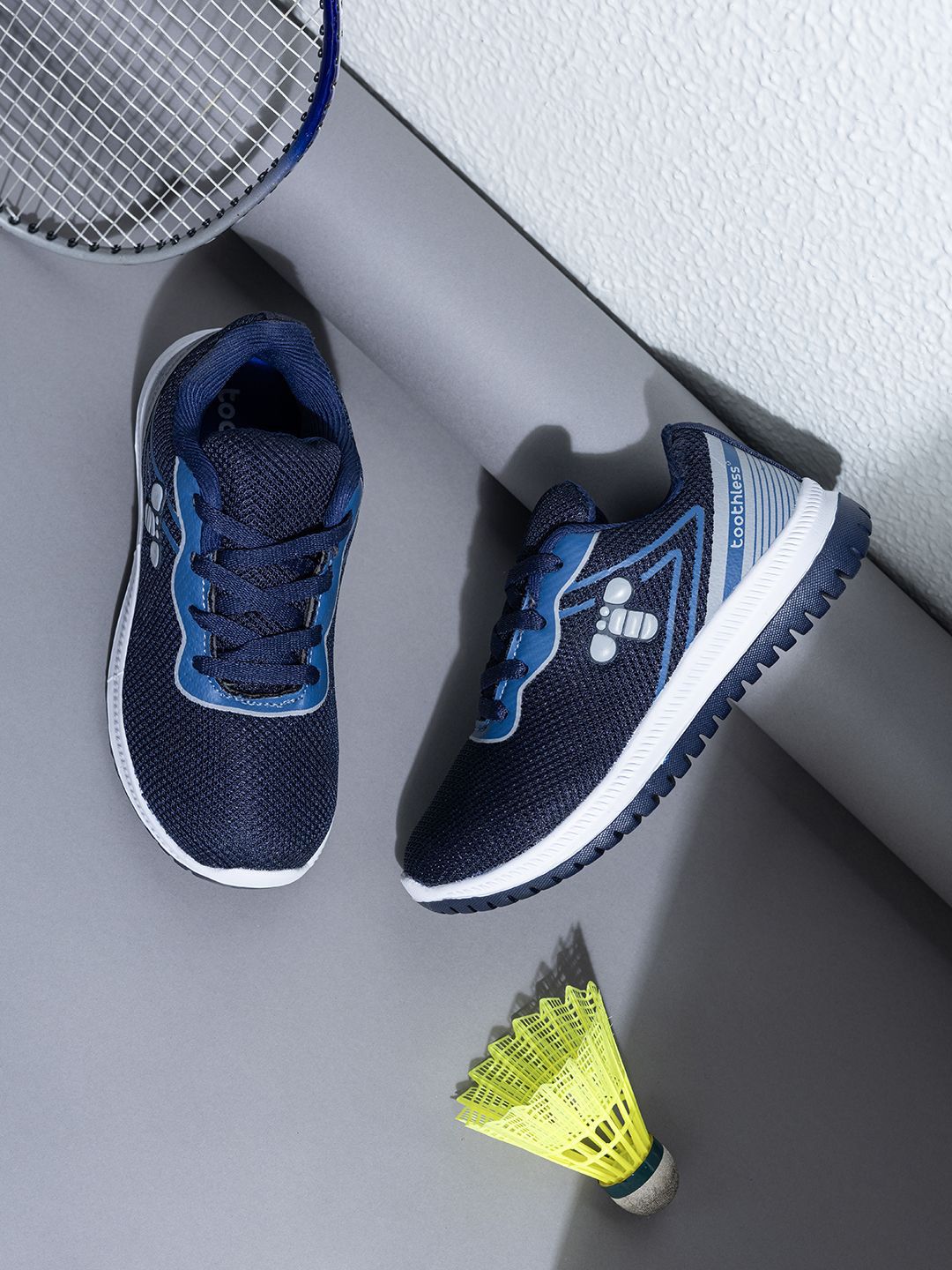 toothless Boys Textured Sneakers