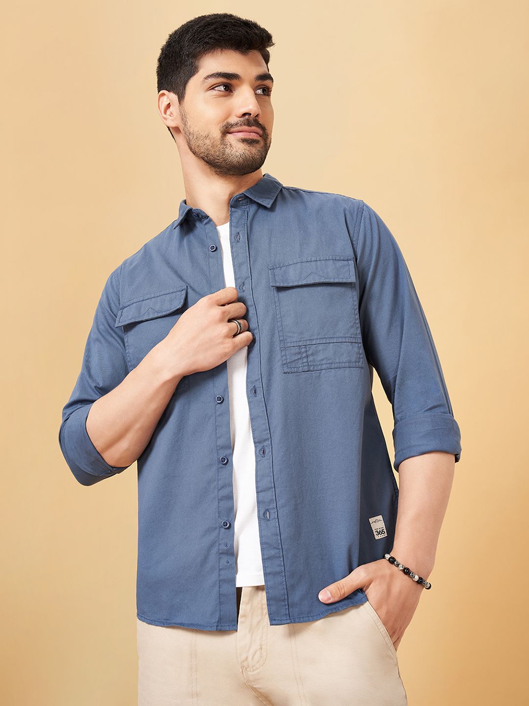 Urban Ranger by pantaloons Men Spread Collar Solid Cotton Slim Fit Casual Shirt