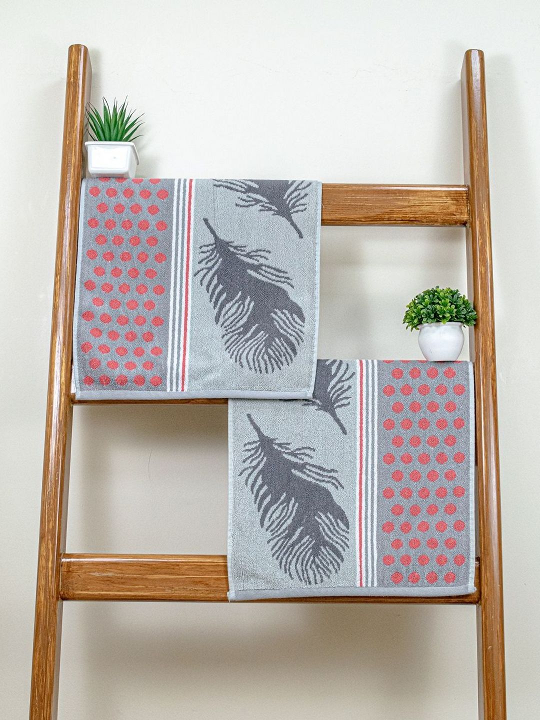 RANGOLI Grey & Pink 2 Pieces Printed Cotton Highly Absorbent 470 GSM Hand Towel
