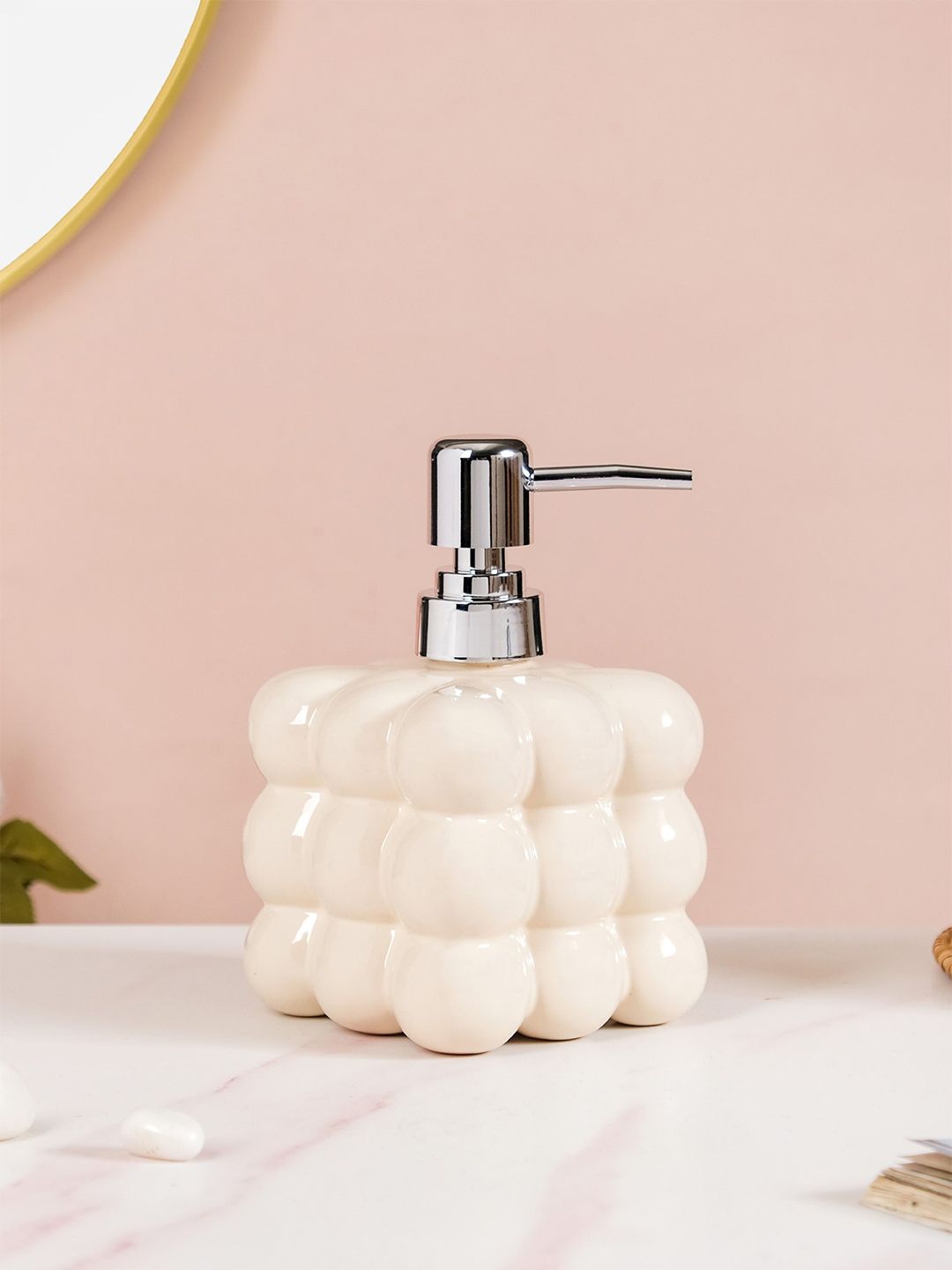 Nestasia White & Silver-Toned Textured Ceramic Soap Dispenser 520 ml