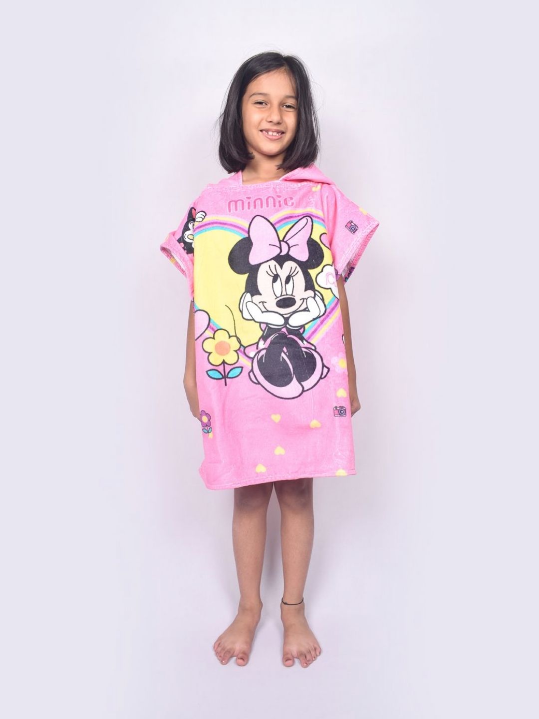 SPACES Girls Pink & Black Minnie Mouse Printed Pure Cotton 380 GSM Hooded Bath Robe