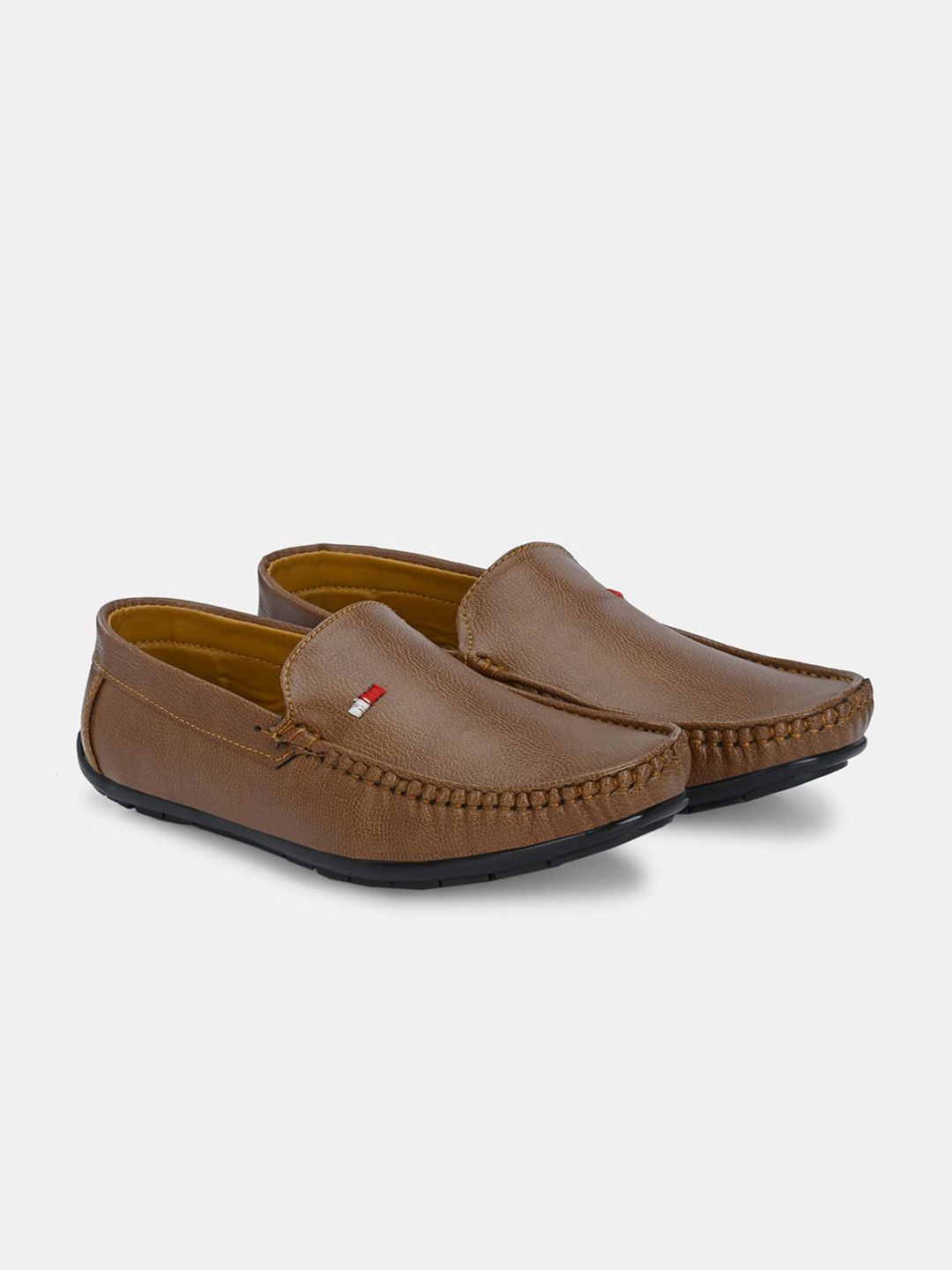 LeatherKraft Men Round Toe Loafers