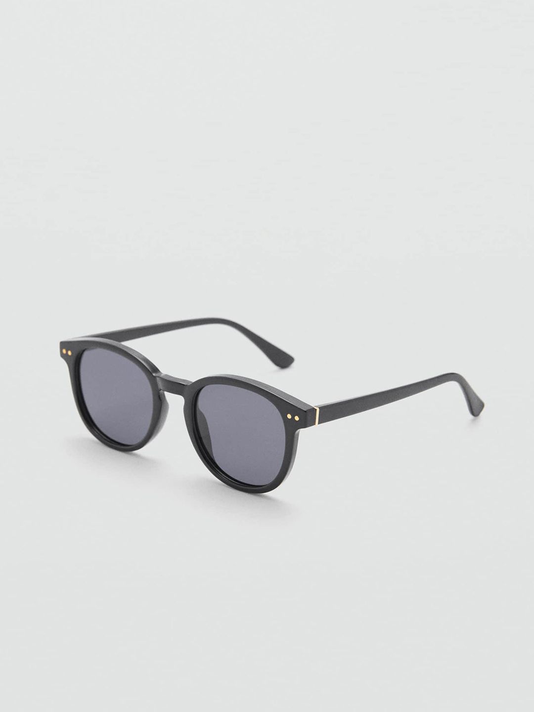 MANGO MAN Men Round Sunglasses with Polarised and UV Protected Lens 77070574