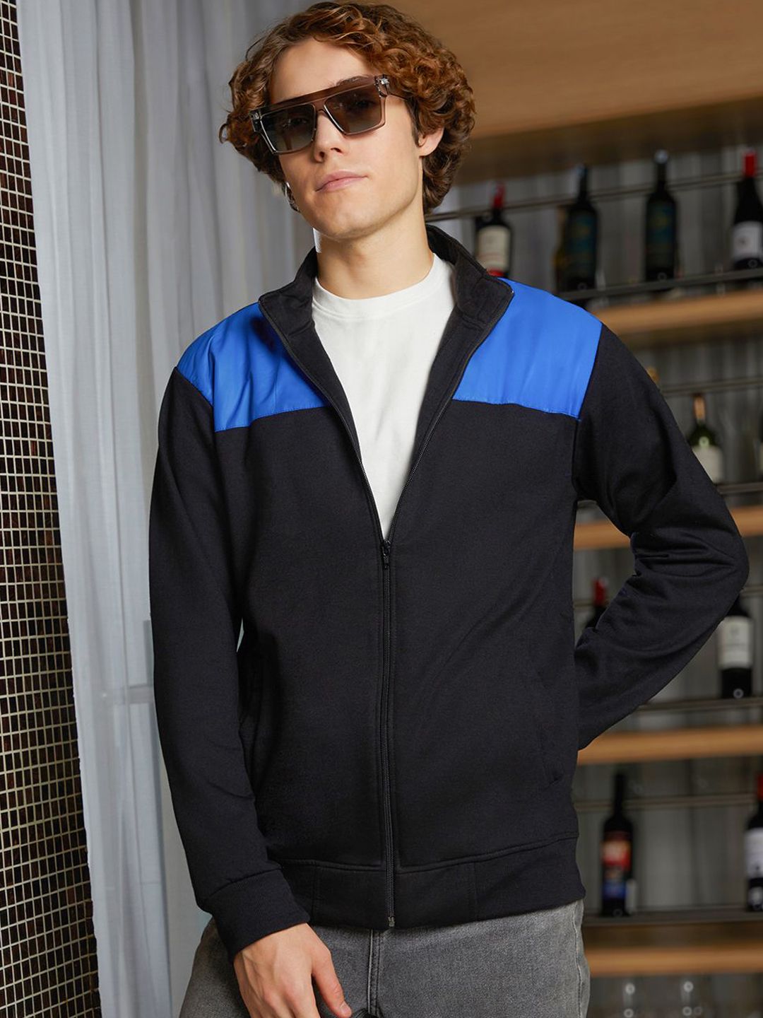 CAHOOT Men Colourblocked Lightweight Biker Jacket with Patchwork