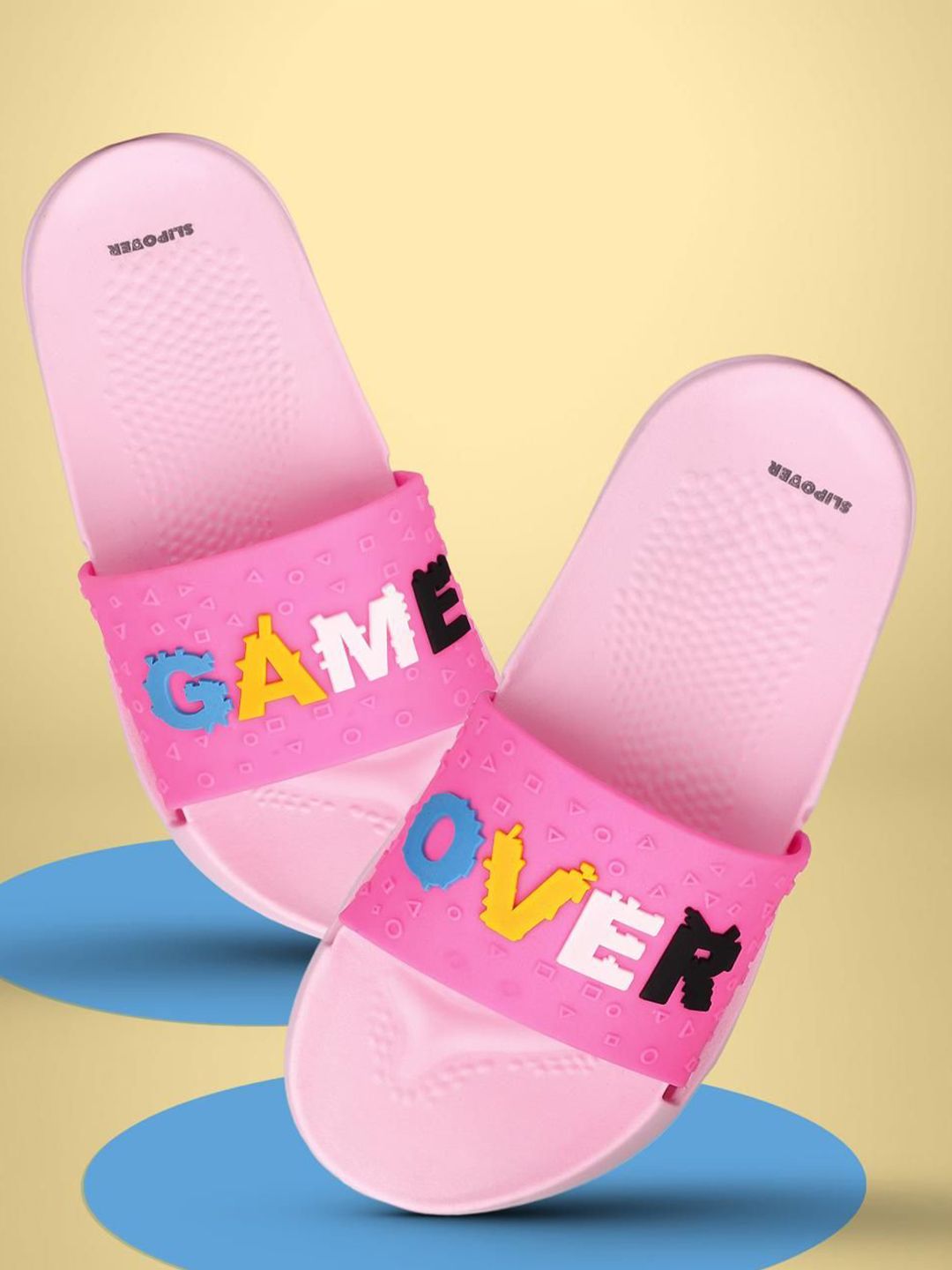 Slipover Unisex Kids Printed Sliders deal from myntra