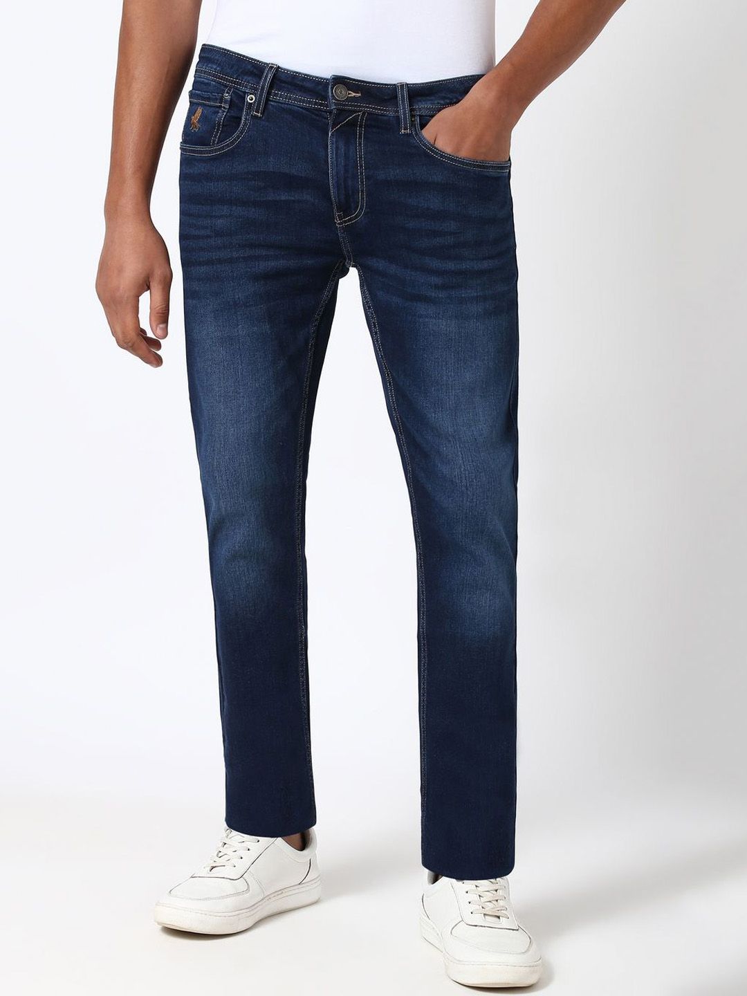 Peter England Casuals Men Cotton Slim Fit Light Fade Jeans