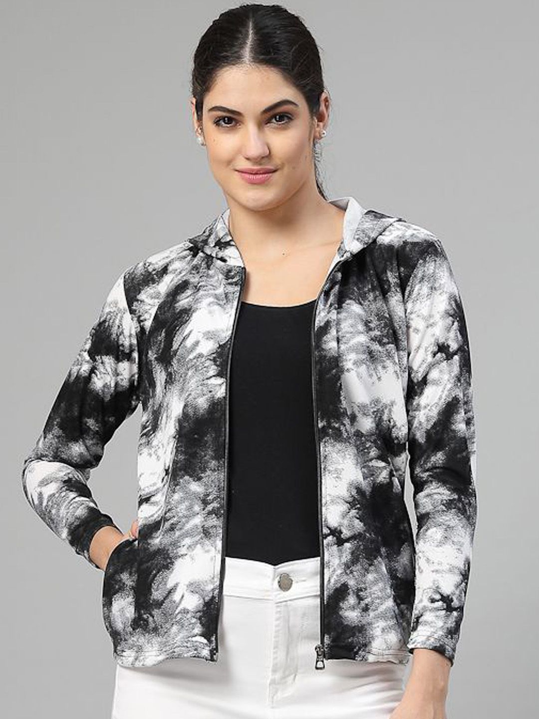 UZARUS Women Lightweight Yoga Sporty Jacket