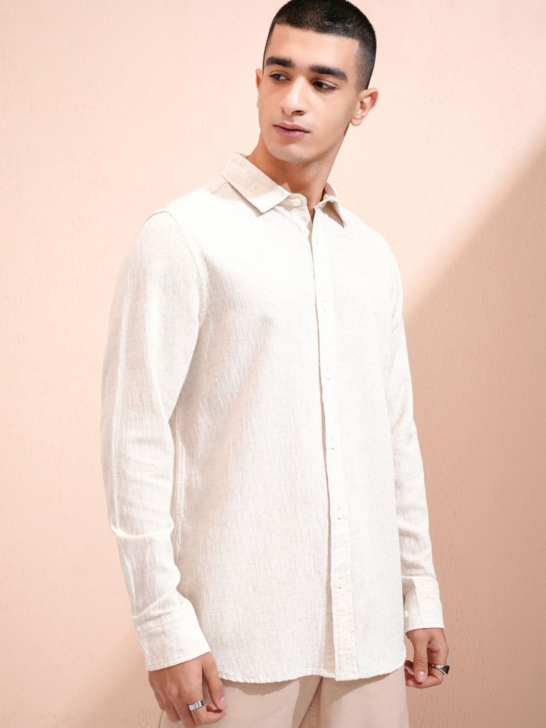 HIGHLANDER Men Natural Dobbt Textured Cuban Collar Relaxed Shirt