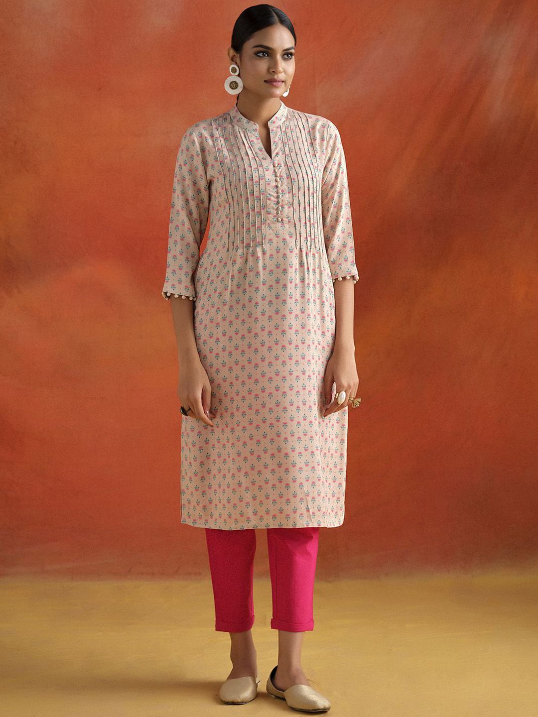Jaipur Kurti Floral Printed Mandarin Collar Pleated Straight Kurta