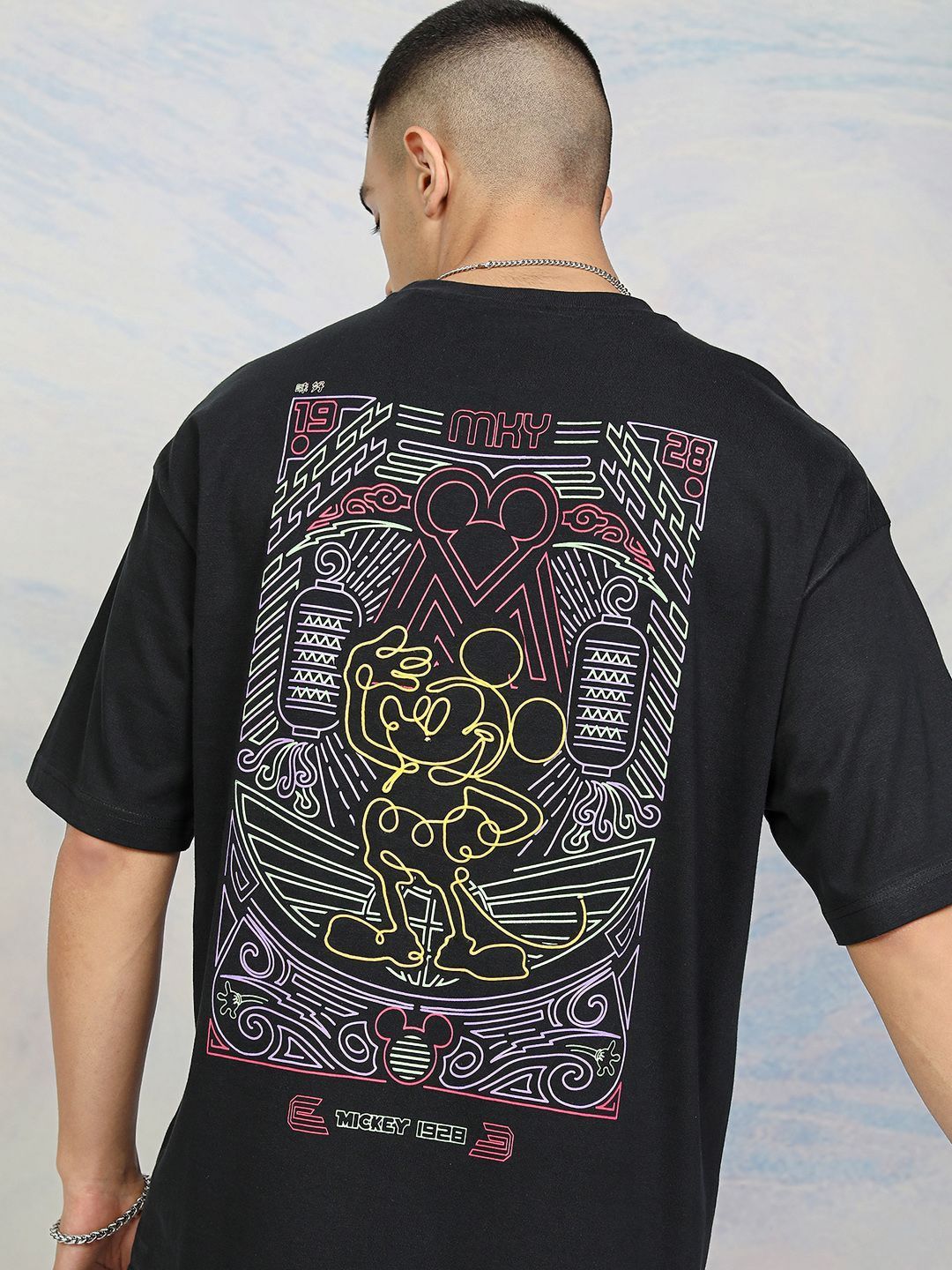 HIGHLANDER Men Mickey Mouse Printed Drop Shoulder Sleeves Tshirt