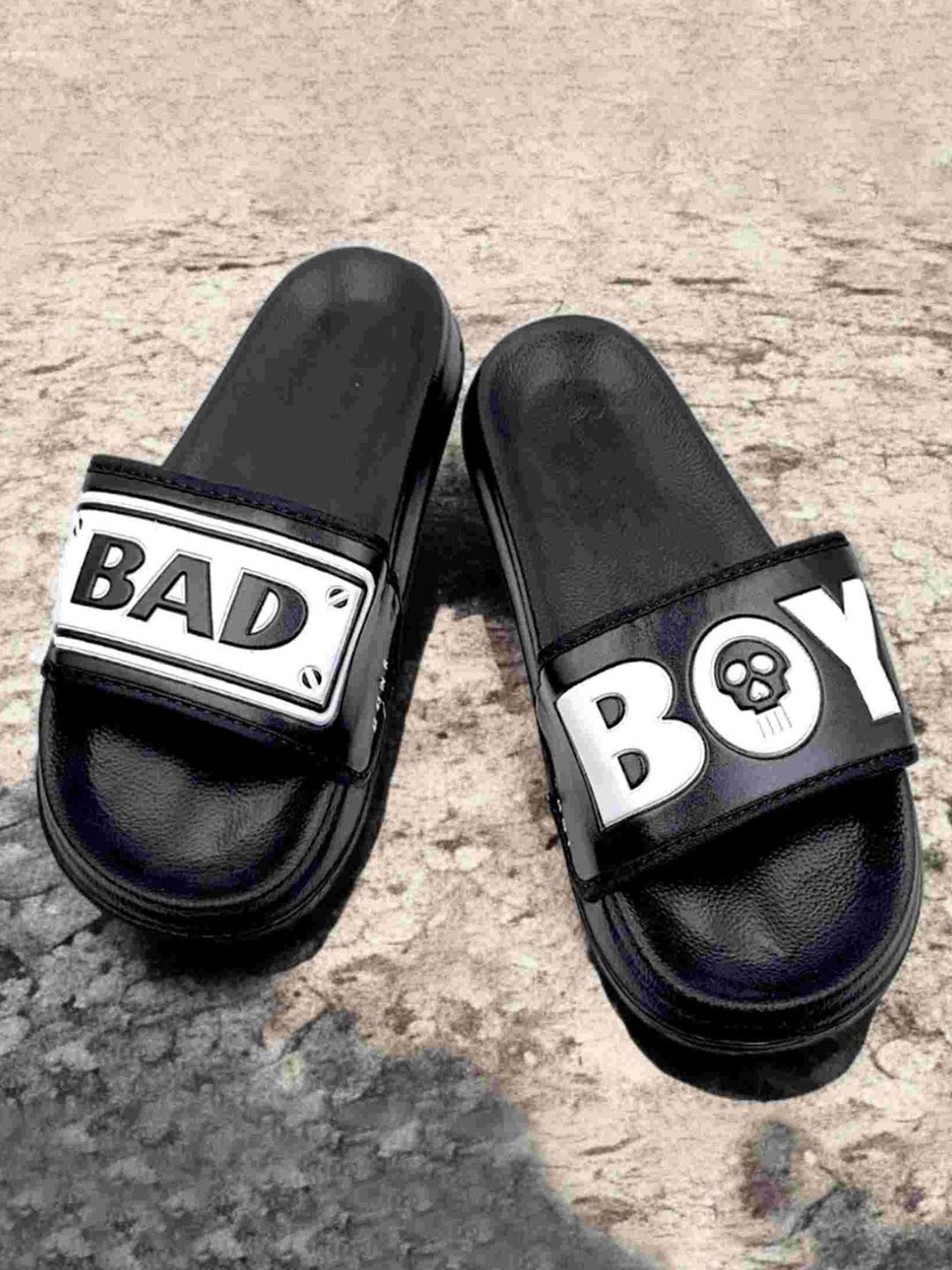 KAPYANSH Men Printed Rubber Sliders