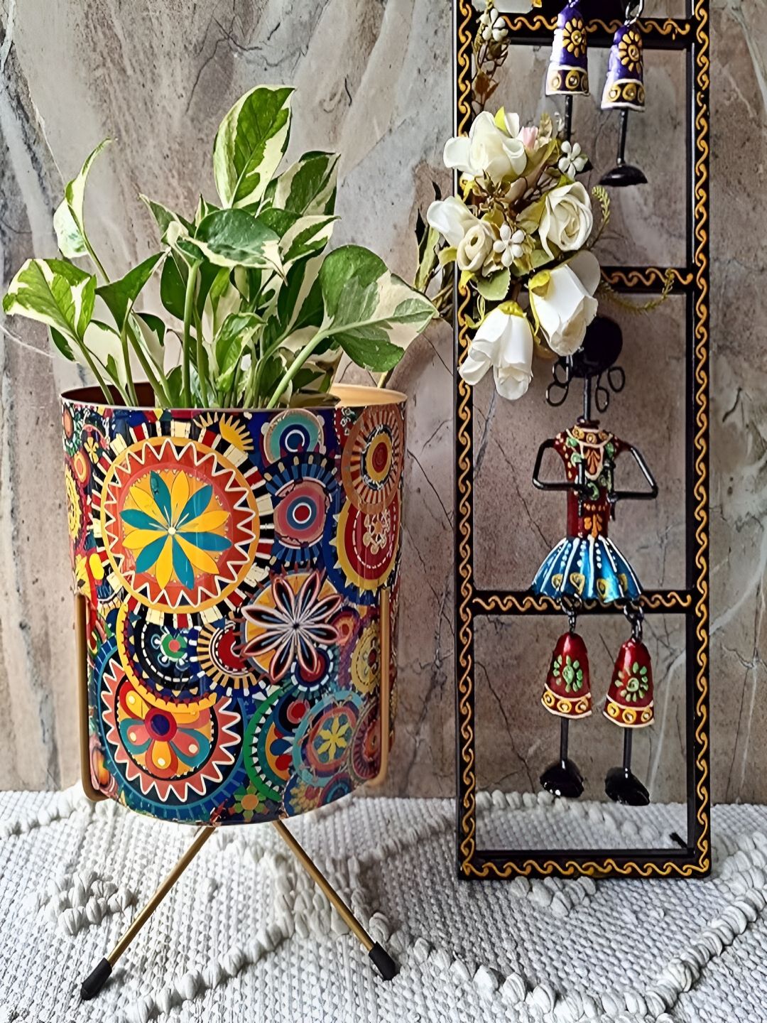 NIYARA Blue & Red Printed Round Planter