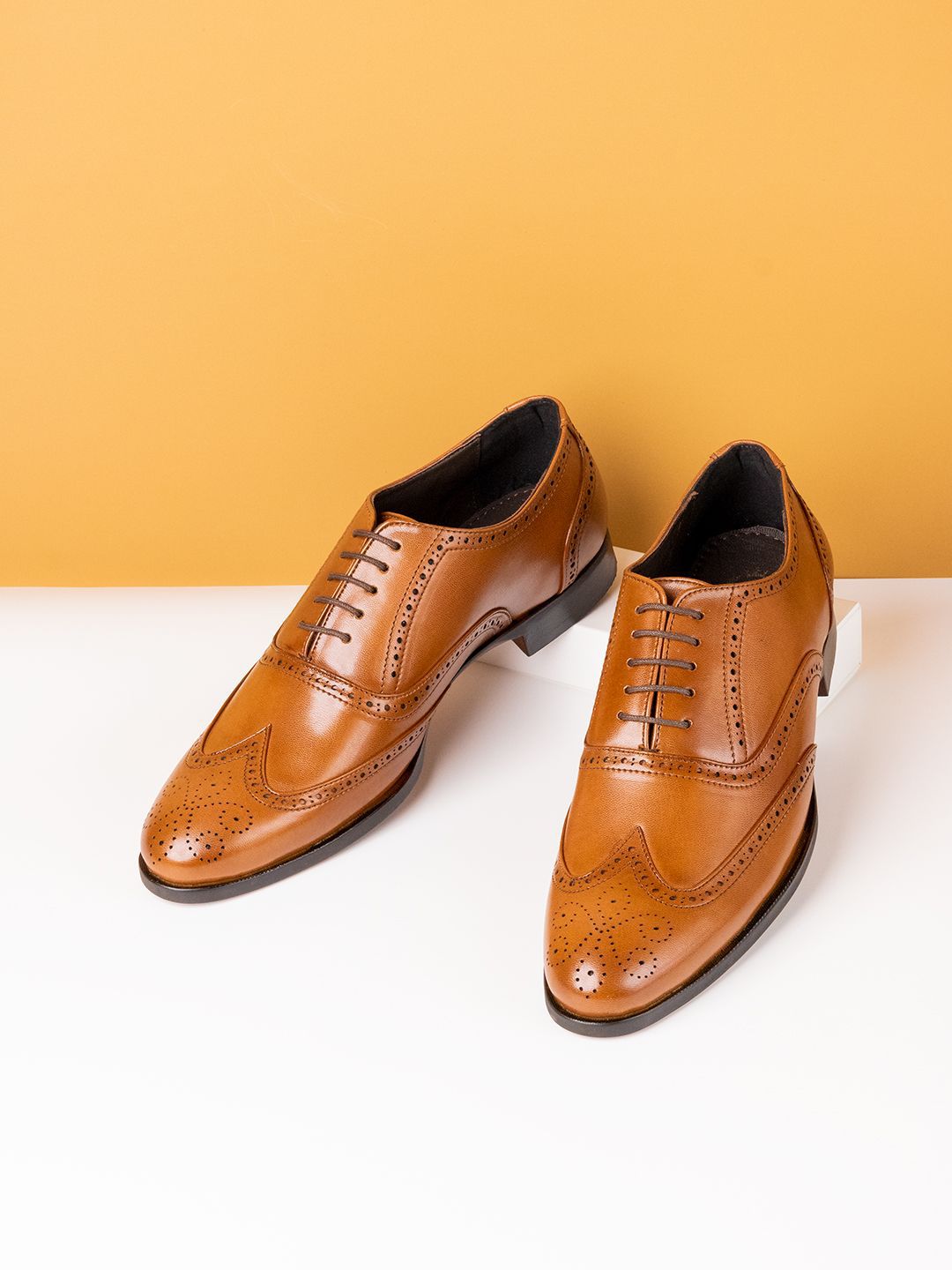 ATESBER by Inc.5 Men Leather Round Toe Formal Brogues