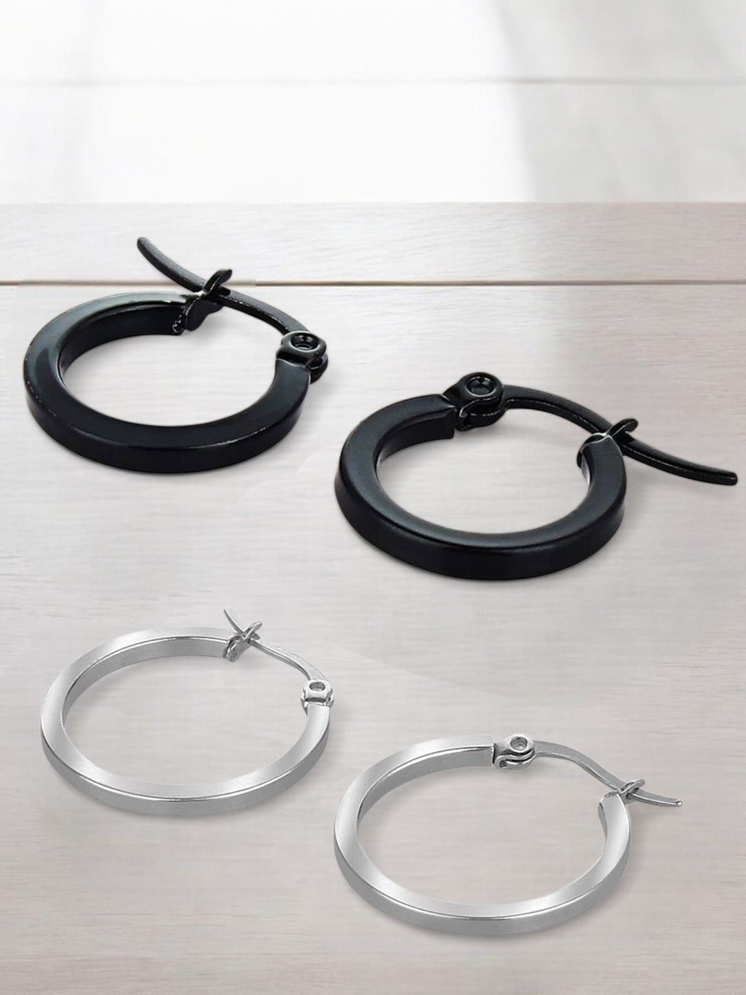 The Roadster Lifestyle Co Set Of 2 Hoop Bali Earrings