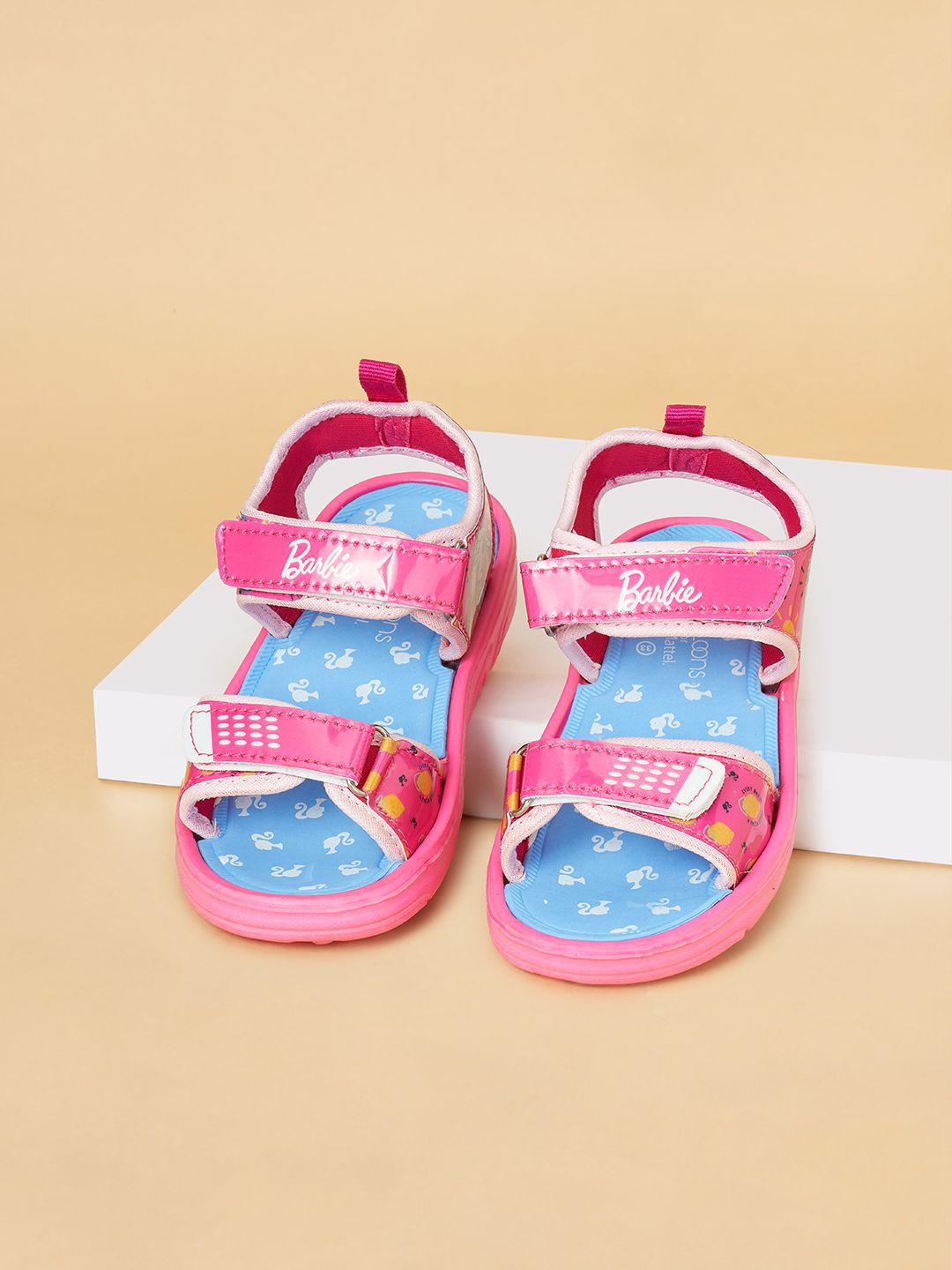 Pantaloons Junior Girls PU Comfort Sandals
