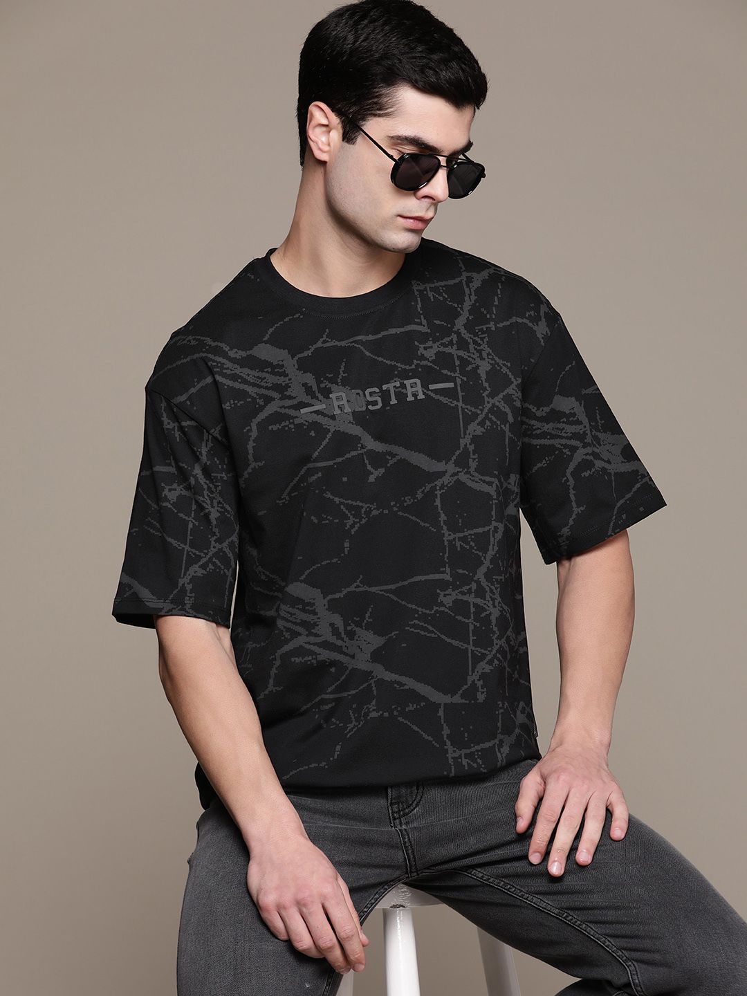 The Roadster Lifestyle Co. Printed Drop-Shoulder Sleeves Pure Cotton T-shirt