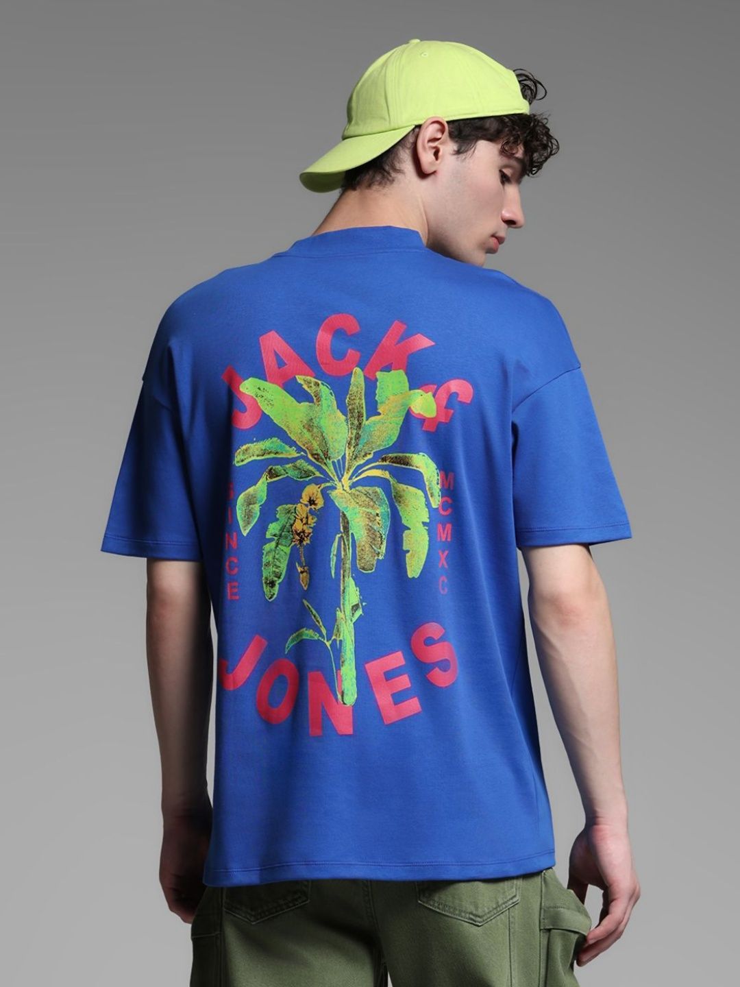 Jack & Jones Men Printed Raw Edge Oversized T-shirt Offers & Cashback